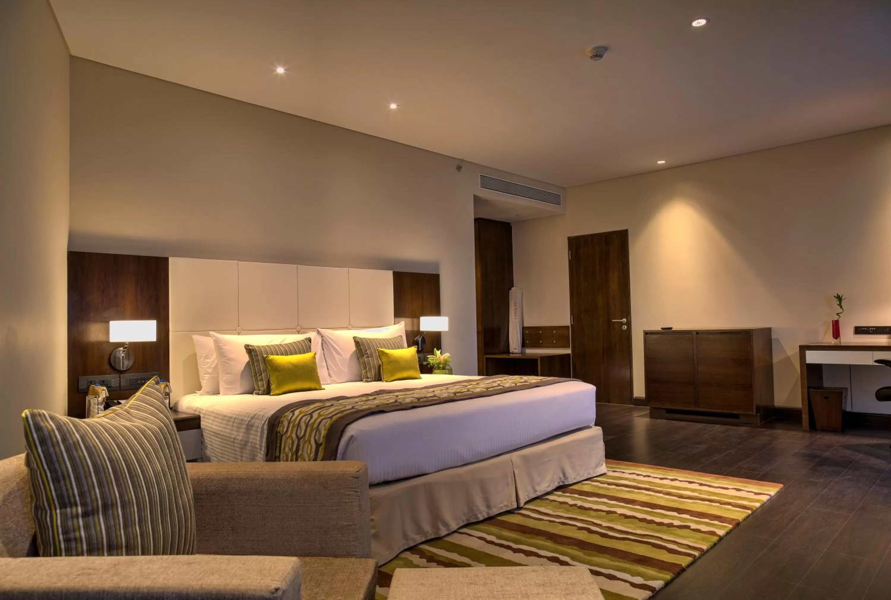 Executive Twin Room with Balcony  - single occupancy in Gateway Nashik