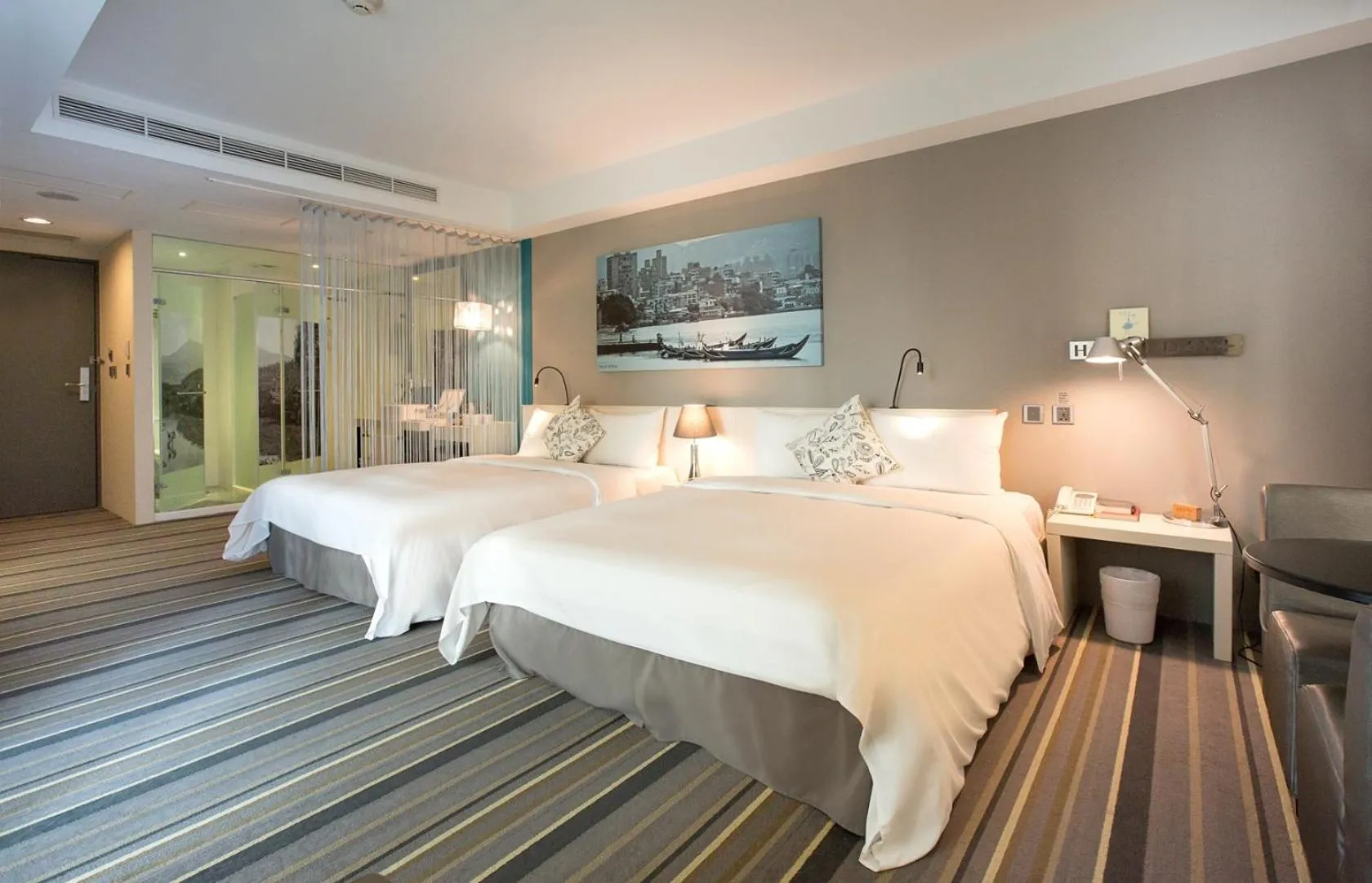 Deluxe Twin Room in Hotelday Plus Tamsui