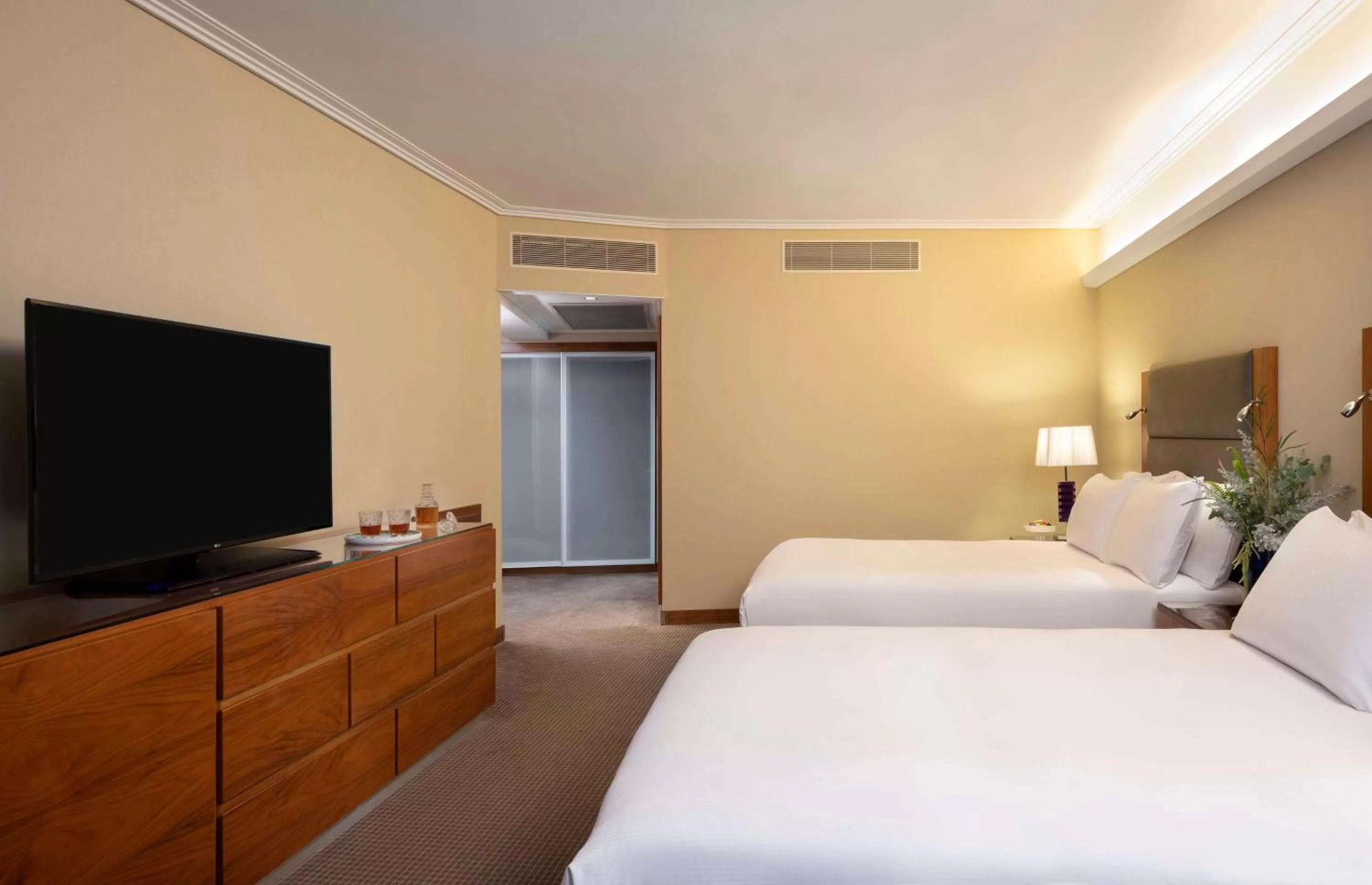 Grand Family Room with Sea View in Hilton Tel Aviv Hotel