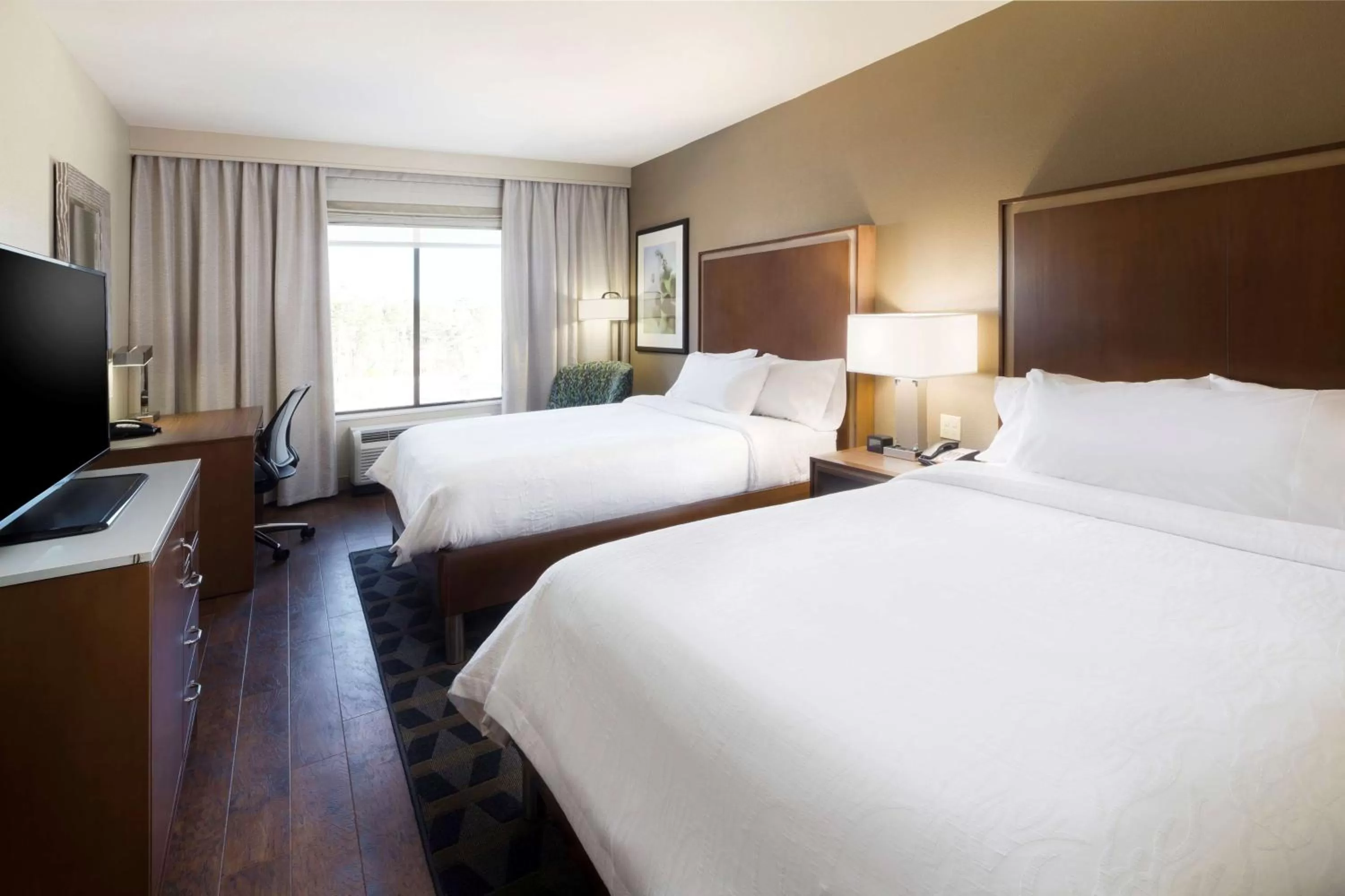 Queen Room with Two Queen Beds - Hearing Access in Longview Hilton Garden Inn