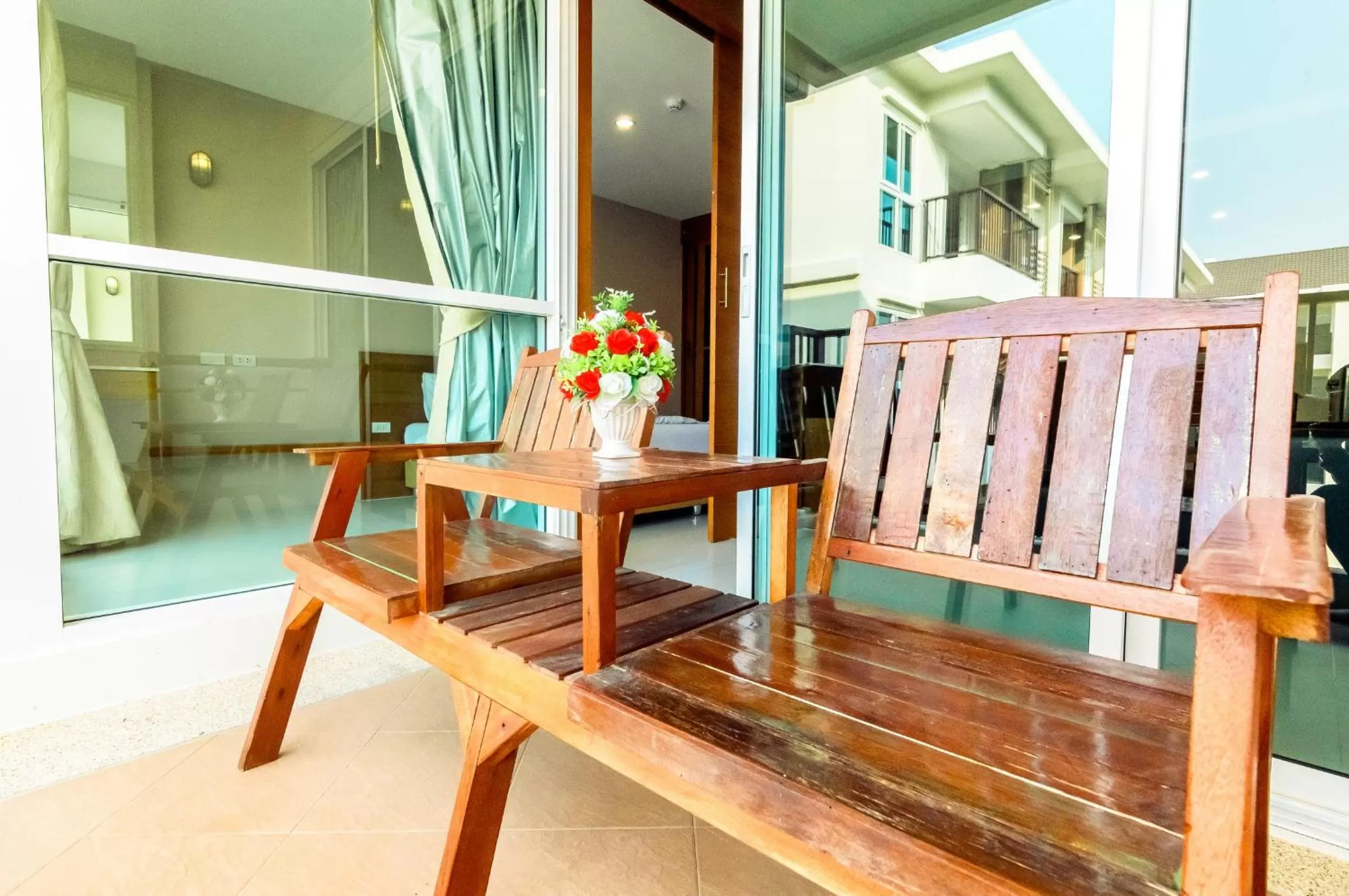 Apartment with Pool View  in G Residence