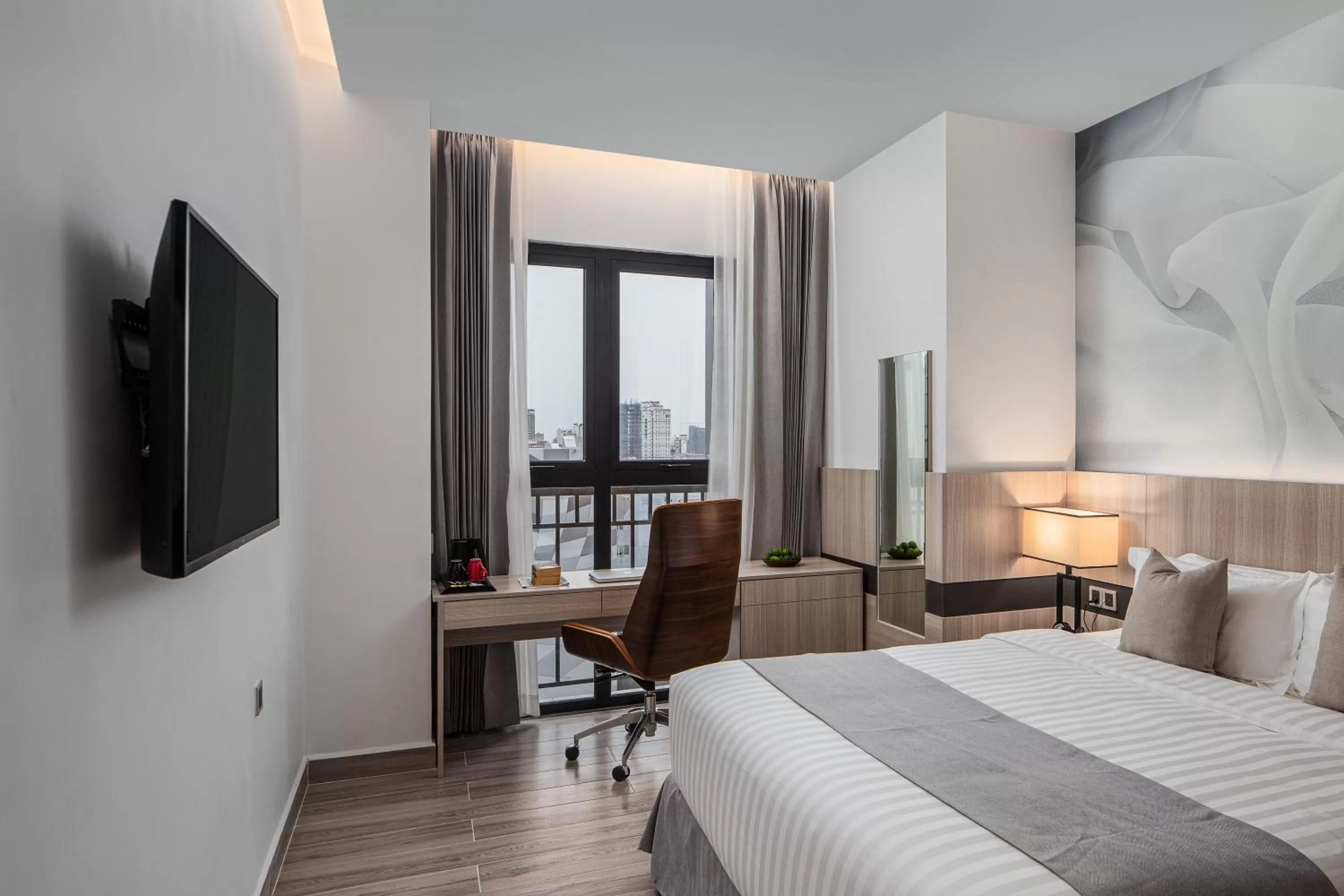 Standard King Room in Sensory Park Urban Hotel