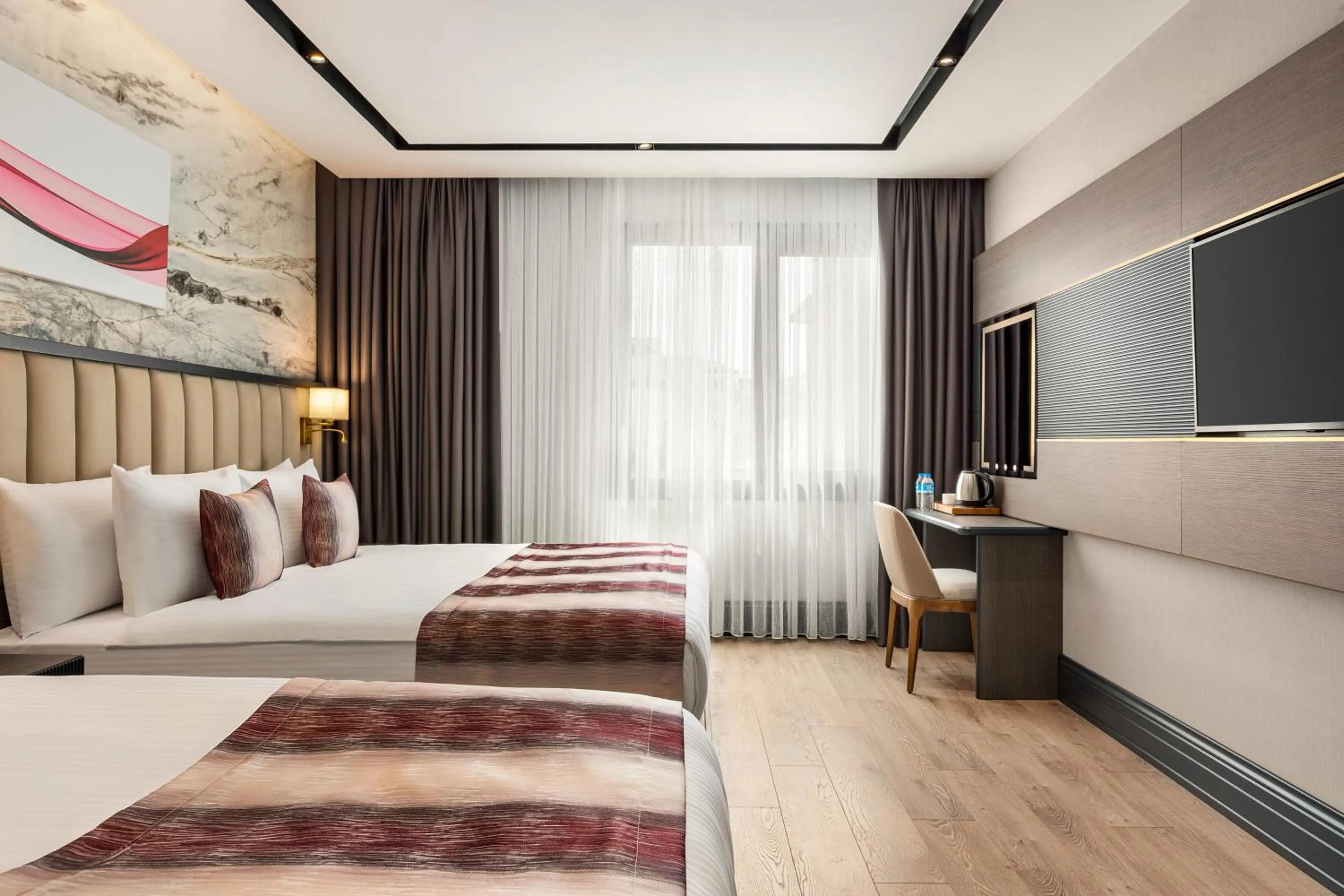 Standard Triple Room with Three Single Beds in Ramada by Wyndham Istanbul Umraniye