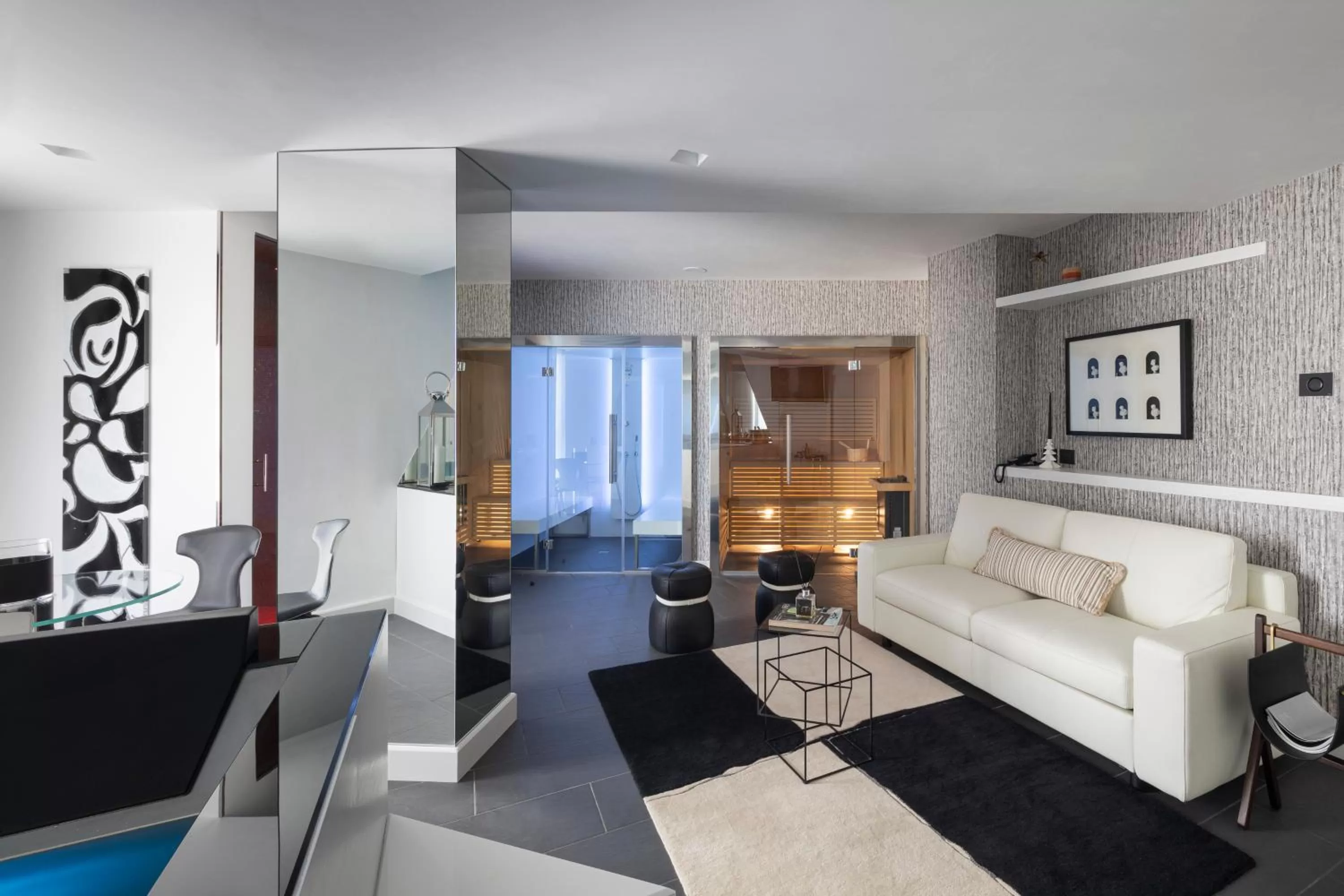 Deluxe Suite with Private SPA in LHP Napoli Palace & SPA