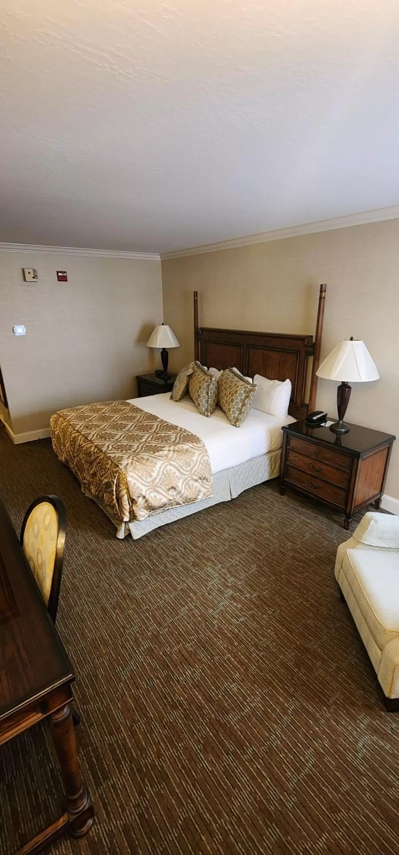 King Room - Disability Access in Chelsea Inn