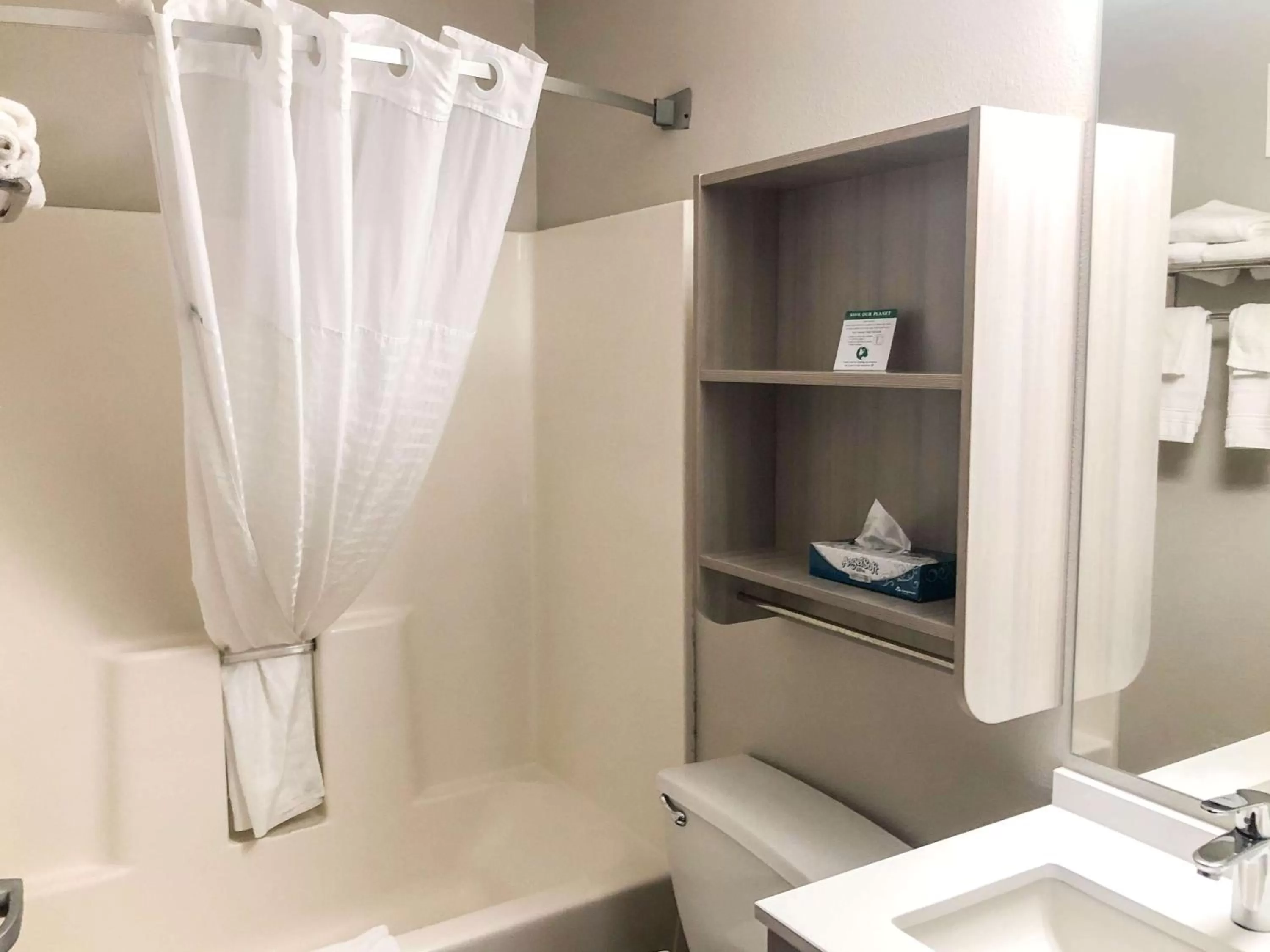 Studio Suite with 1 Queen Bed, Non-Smoking in Microtel Inn & Suites by Wyndham Eagan/St Paul