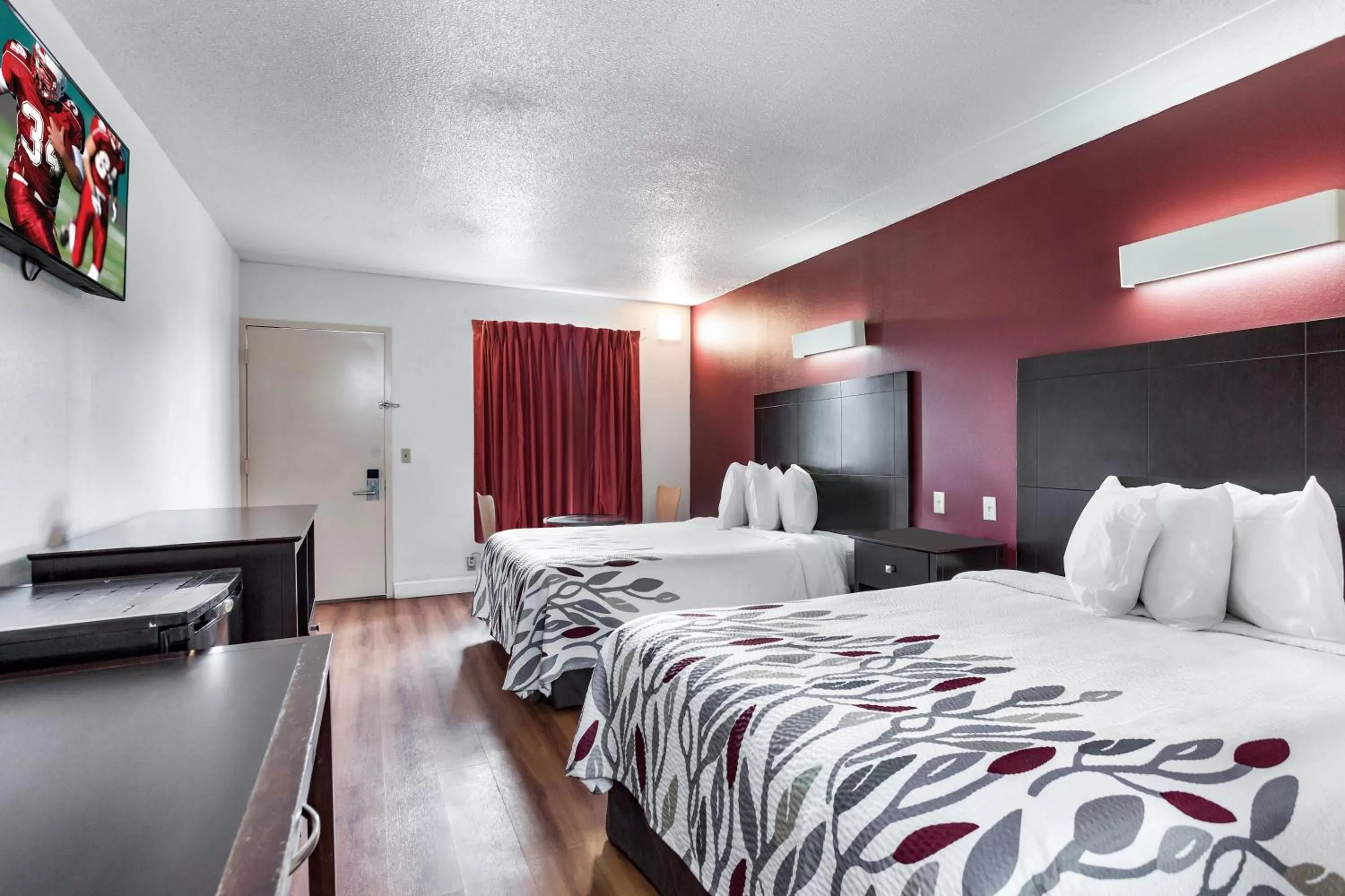 Superior Double Room with Two Double Beds - Non-Smoking in Red Roof Inn Monteagle - I-24