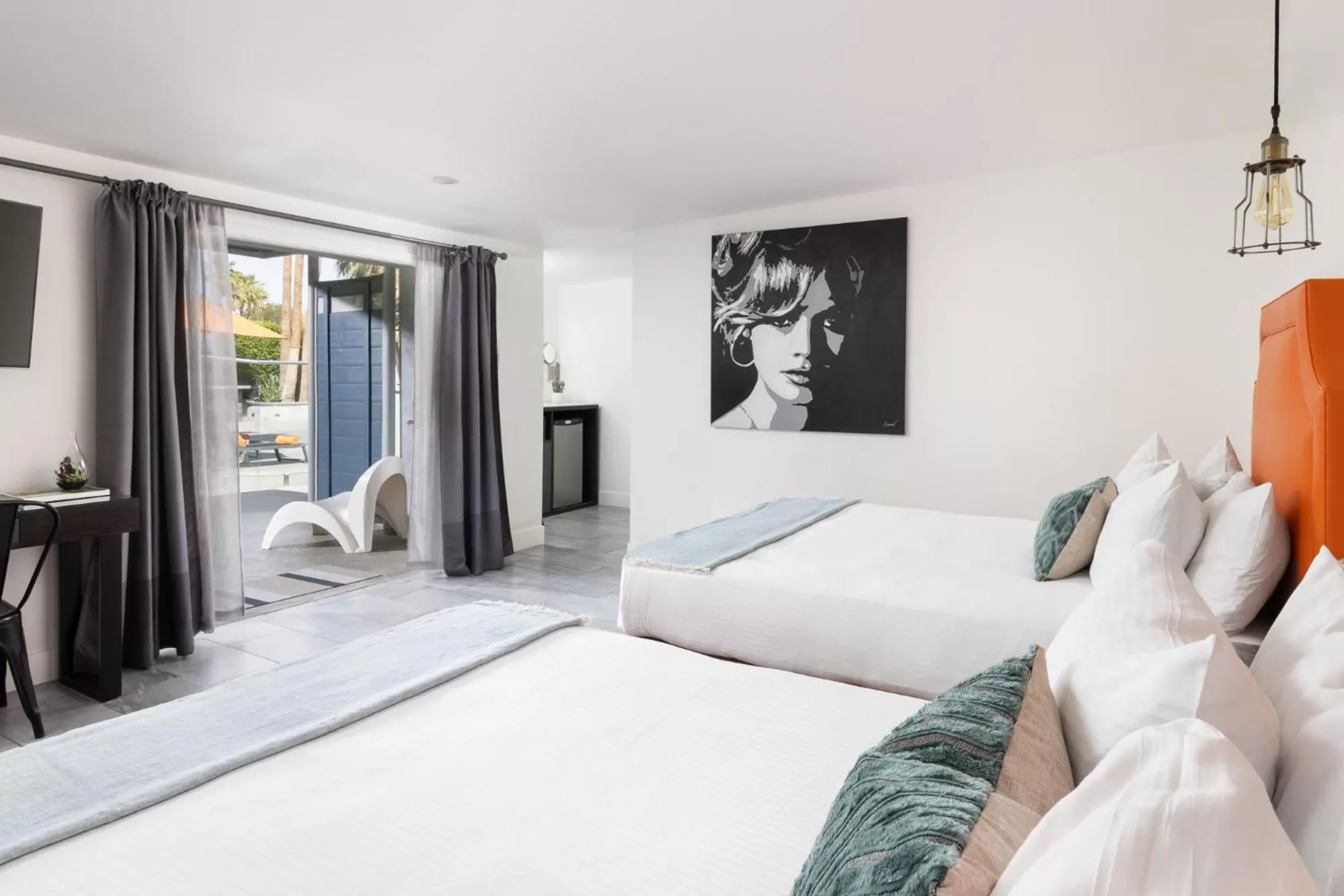 Deluxe Queen Room with Two Queen Beds in The Palm Springs Hotel