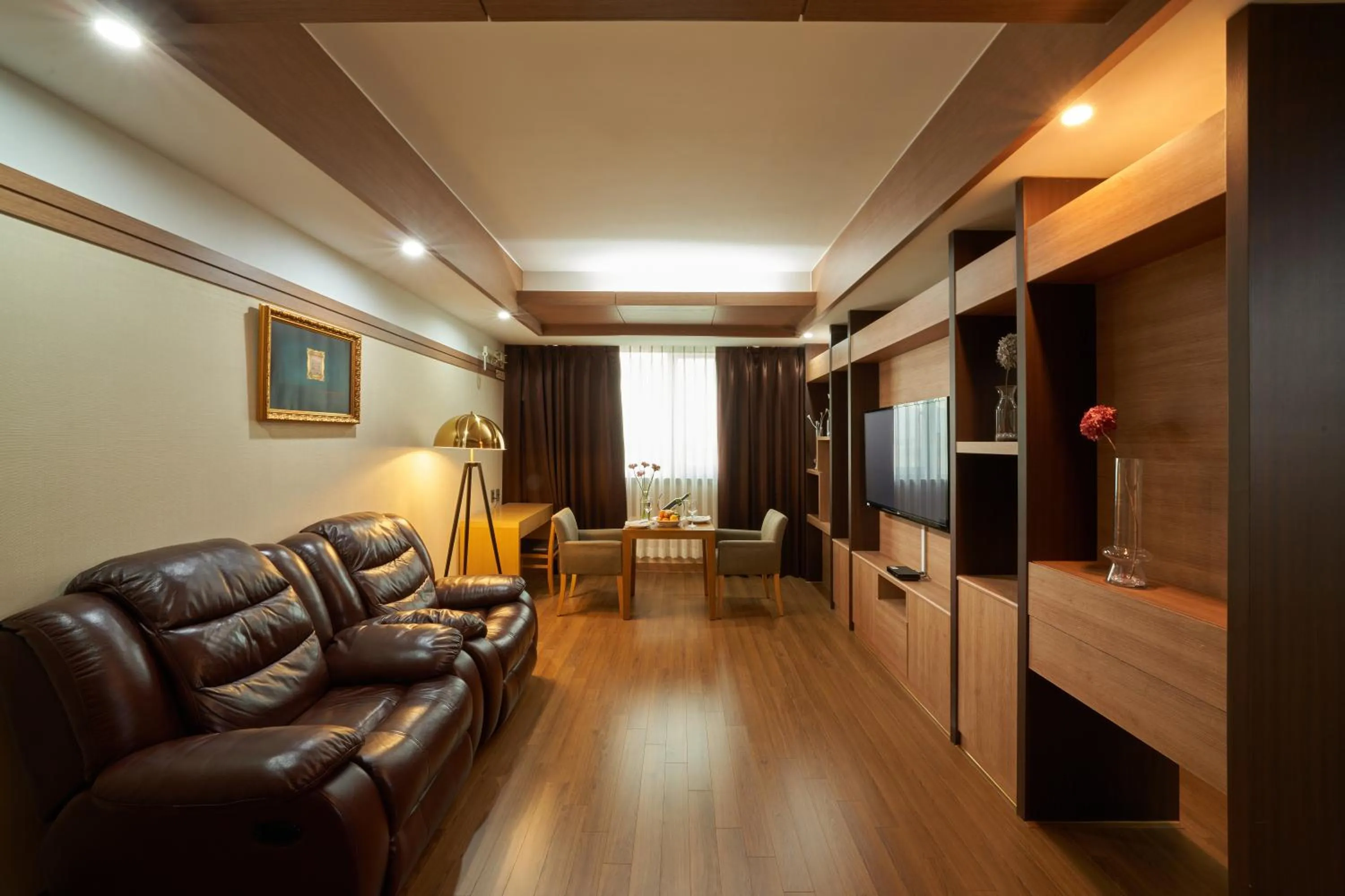 Deluxe Suite with Spa Bath in Gyeongju GG Tourist Hotel