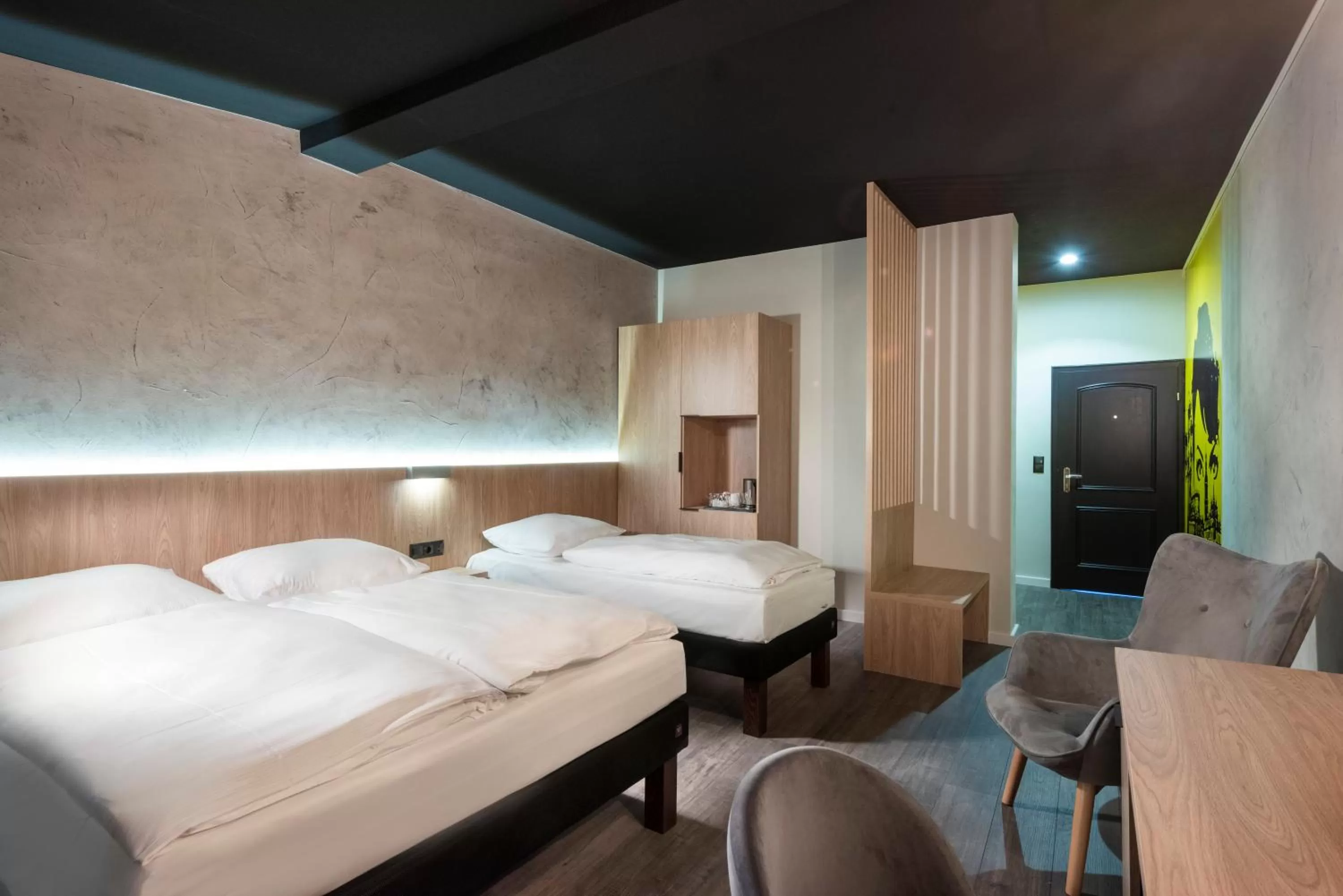 Standard Double Room with 1 Single Bed in ibis Styles Dresden Neustadt