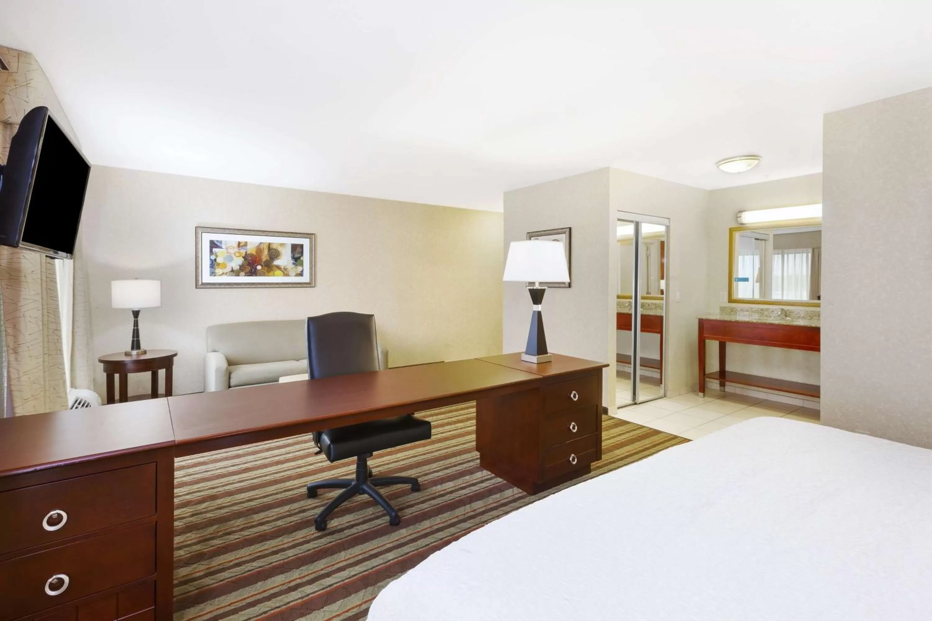 King Studio Suite - Non Smoking in Hampton Inn Detroit/Southgate
