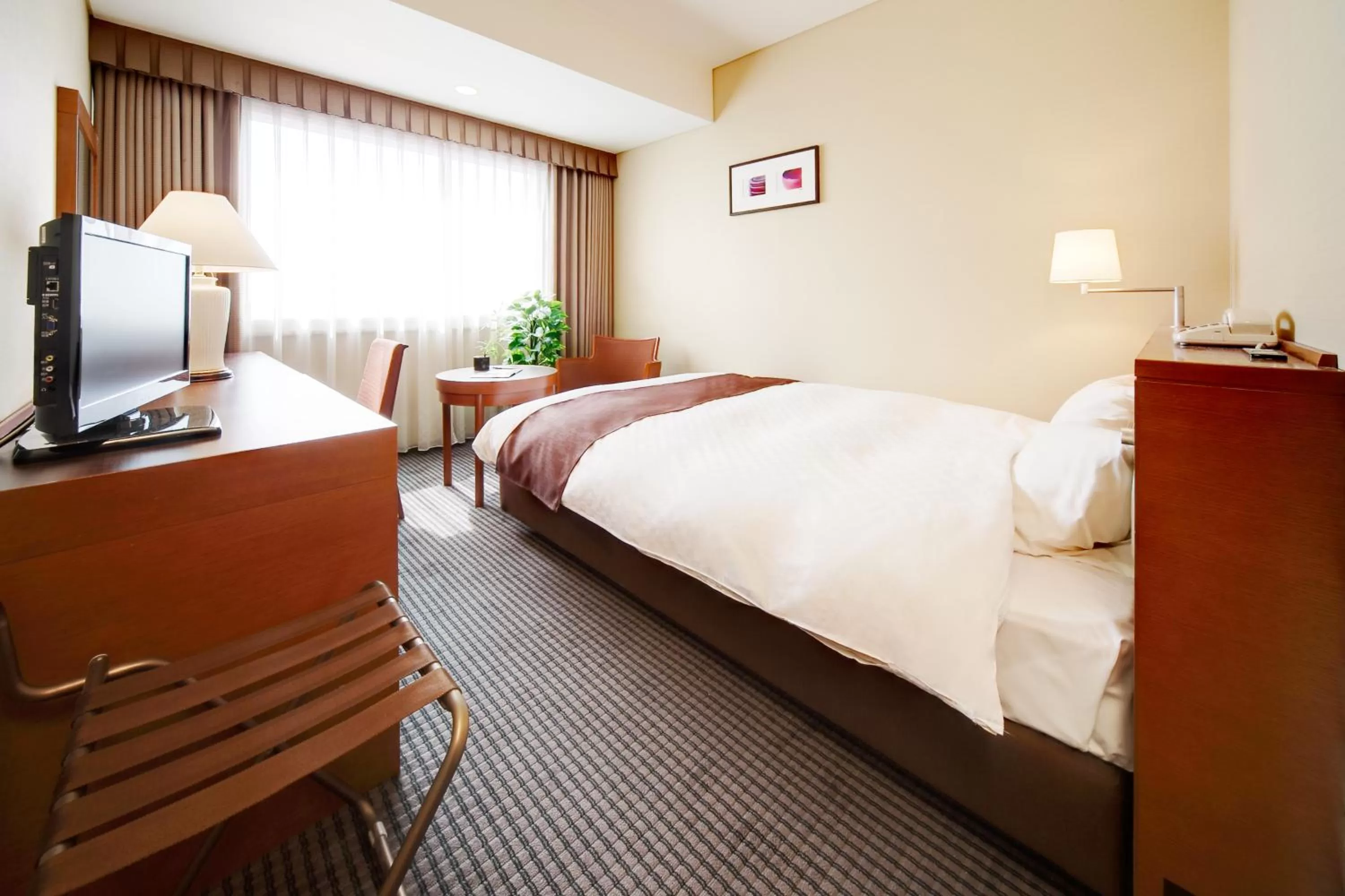 Single Room - Smoking in Meitetsu Grand Hotel