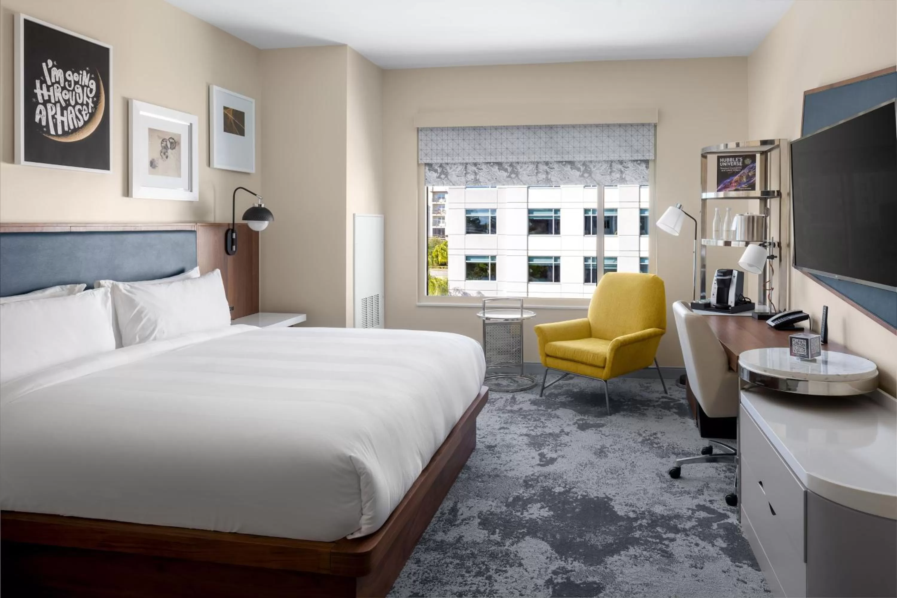 King Room - Hearing Accessible in The Celeste Hotel, Orlando, a Tribute Portfolio Hotel