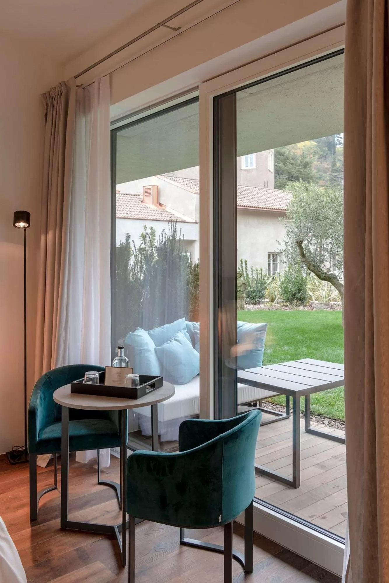 Superior Double or Twin Room with Garden View in Castel Hörtenberg