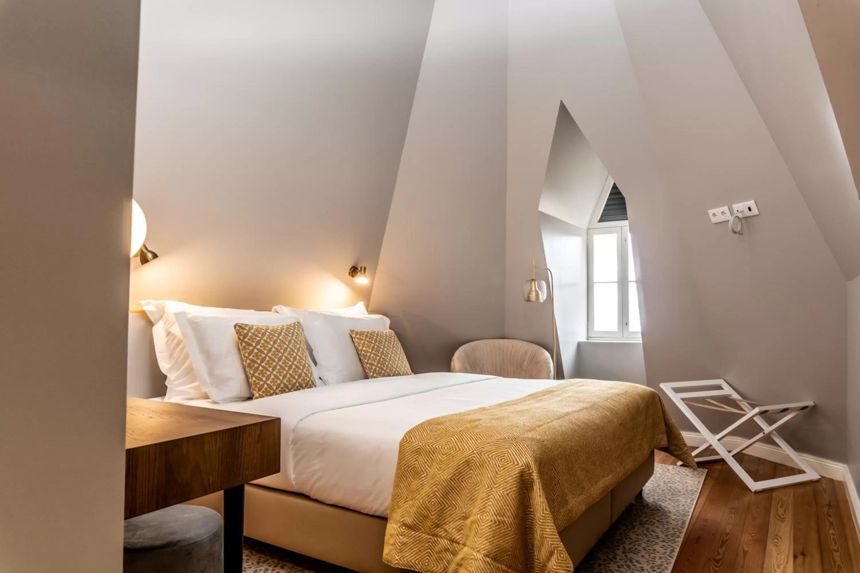 Superior Double or Twin Room with Sea View in 1905 Zino's Palace