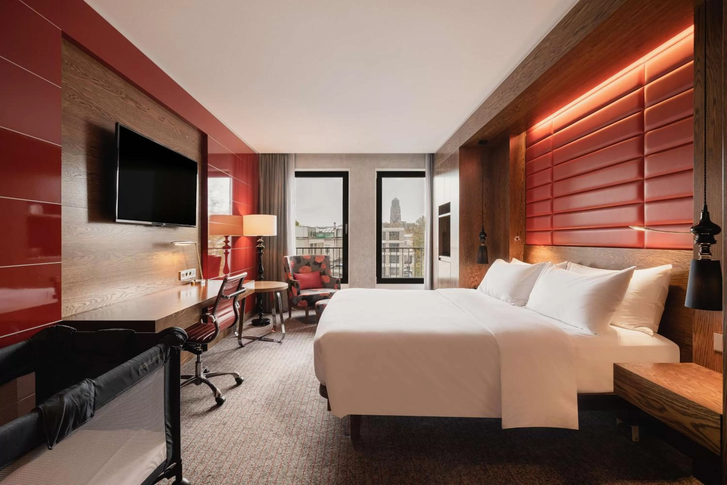 Family Connecting Rooms in Hilton The Hague