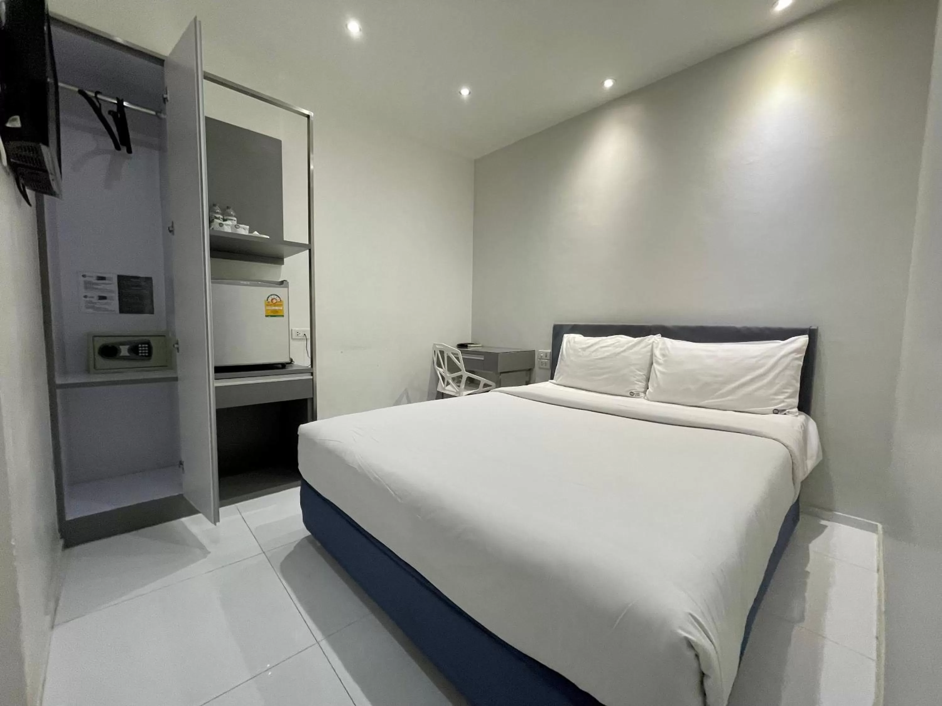 Economy Double Room in My Hotel Pratunam