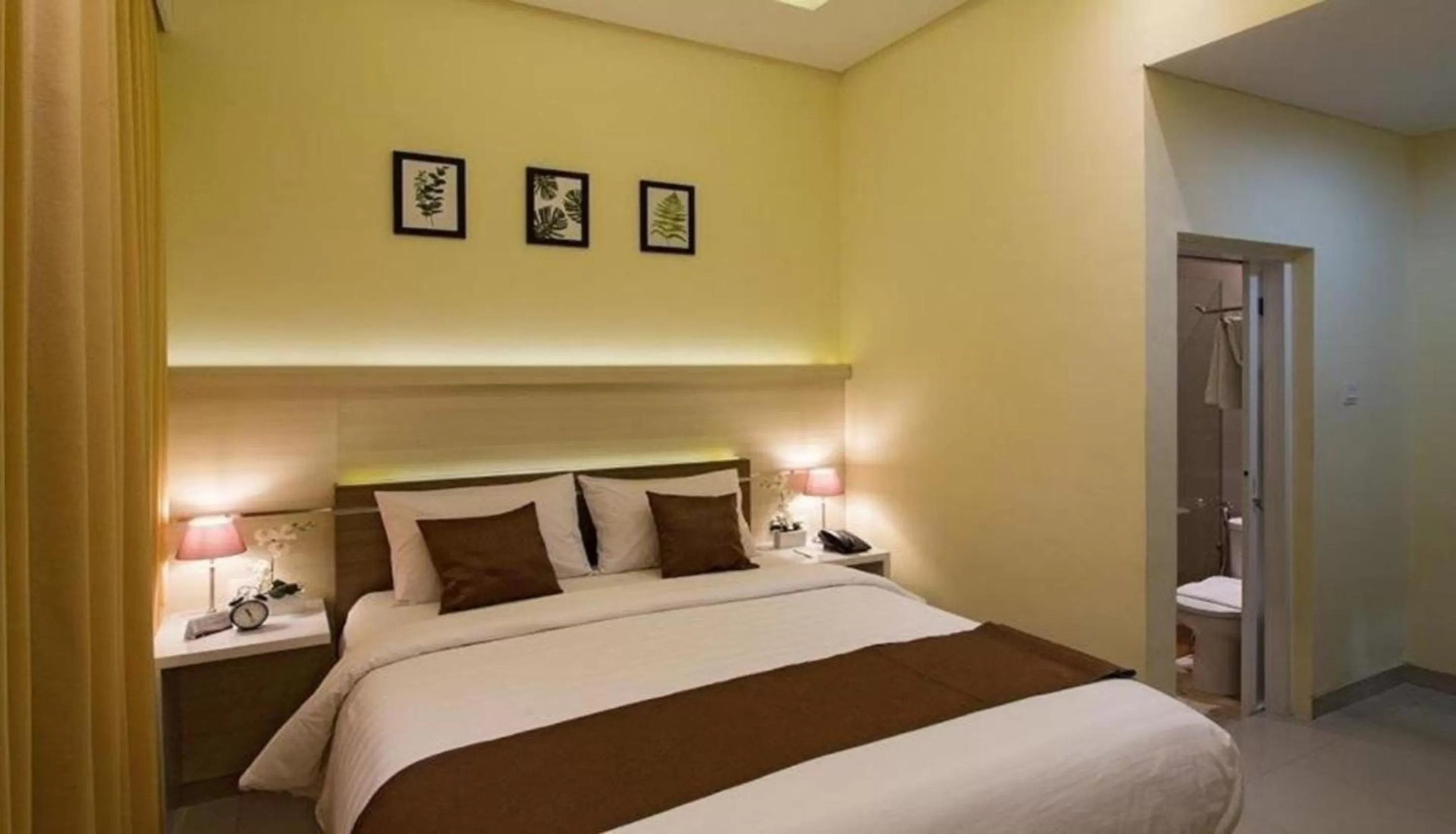 Deluxe Room in The Xotic Jimbaran Bali