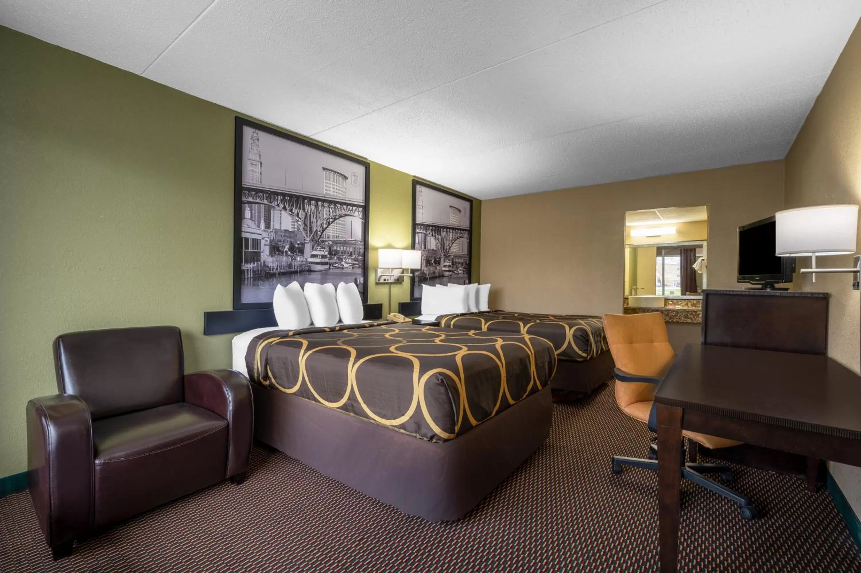 Double Room with Two Double Beds - Smoking in Super 8 by Wyndham Perrysburg-Toledo