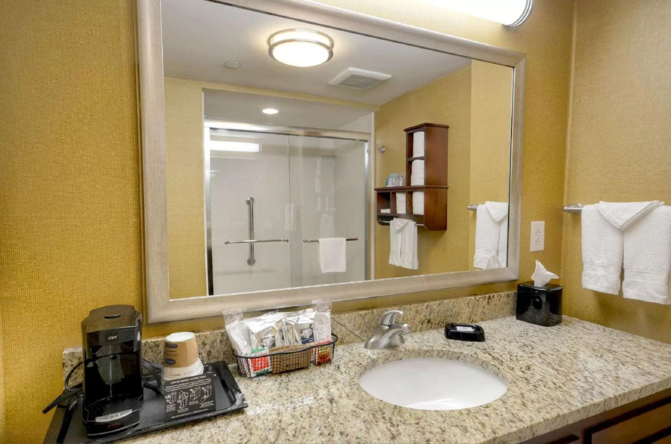 King Studio Suite with Two King Beds - Non-Smoking in Hampton Inn & Suites Tifton