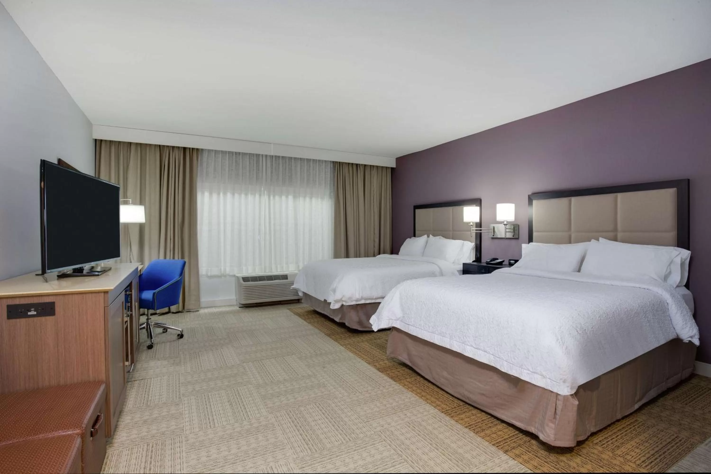 Queen Room with Two Queen Beds - Mobility and Hearing Access/Non-Smoking in Hampton Inn and Suites Jacksonville/Orange Park, FL