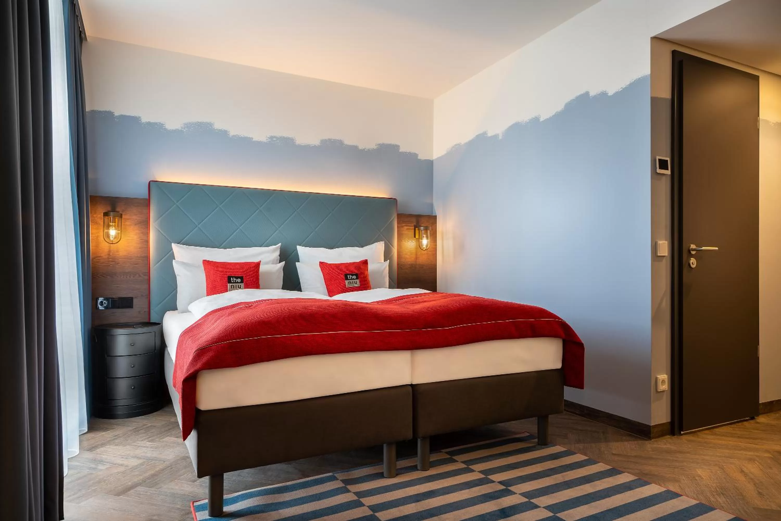 Superior Double Room in Holiday Inn - the niu, Keg Hamburg Ost by IHG