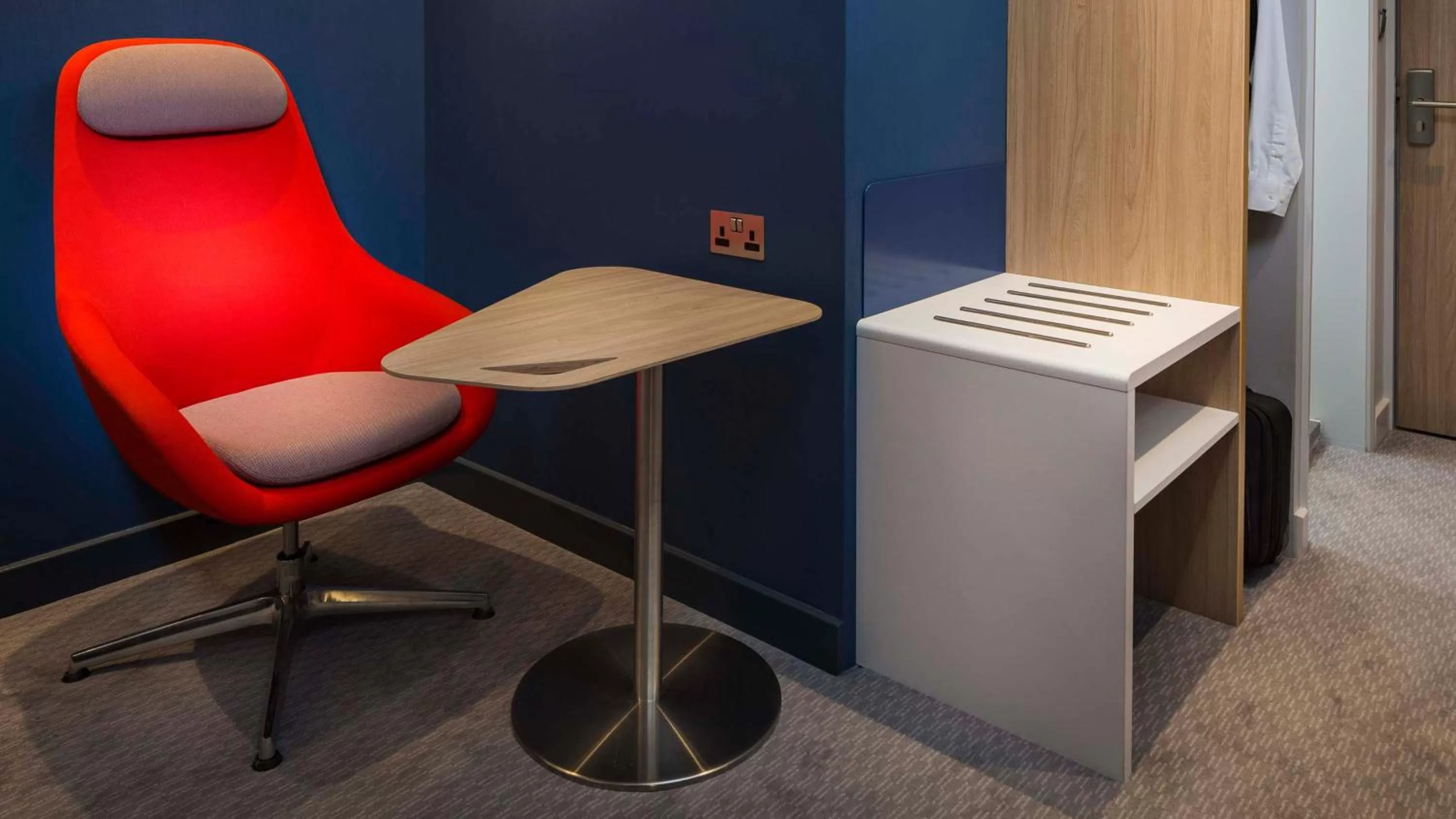 Twin Room - Mobility Access in Holiday Inn Express - Manchester - TRAFFORDCITY, an IHG Hotel