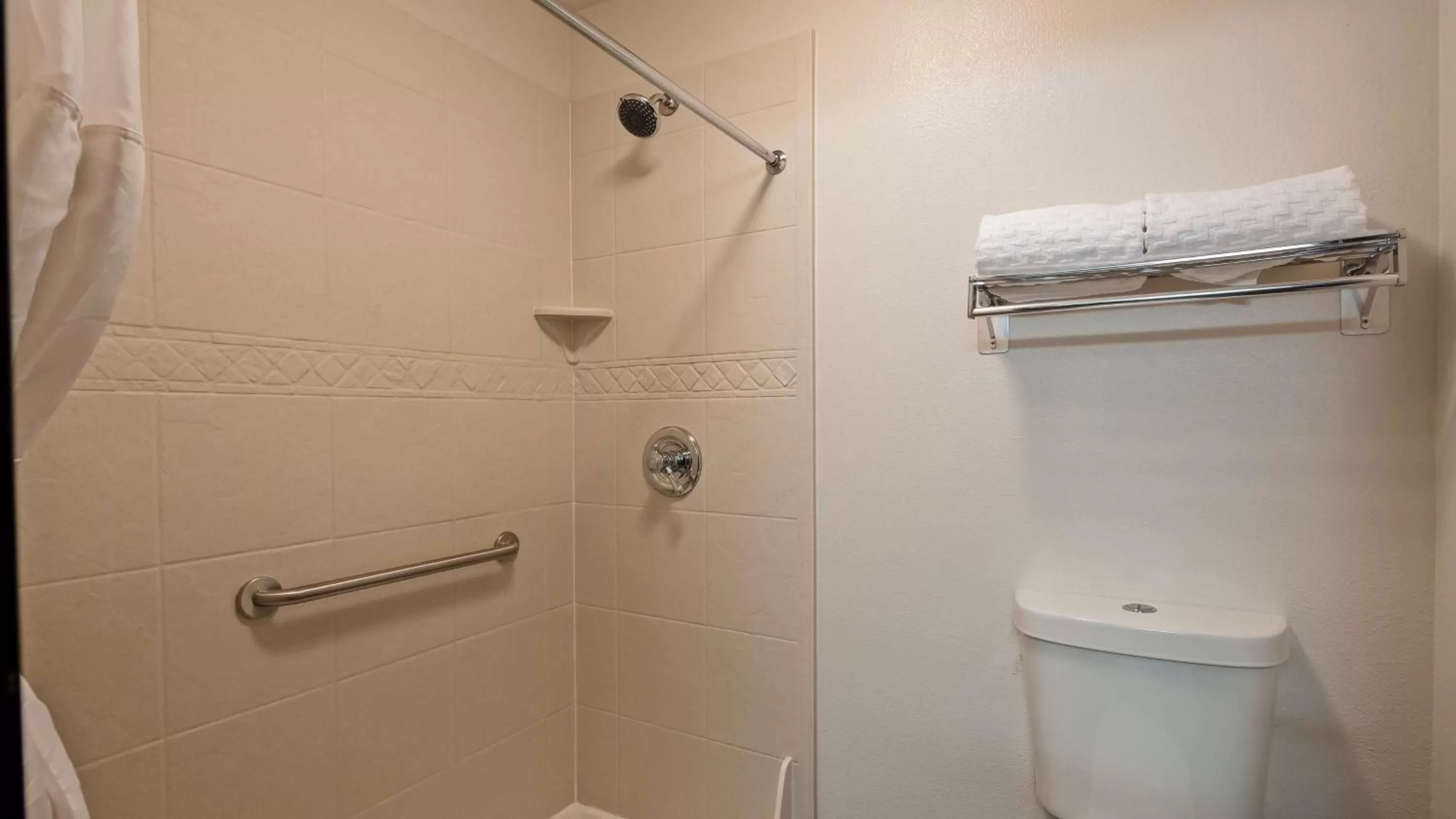 Double Room - Disability Access in Best Western PLUS Walla Walla Suites Inn