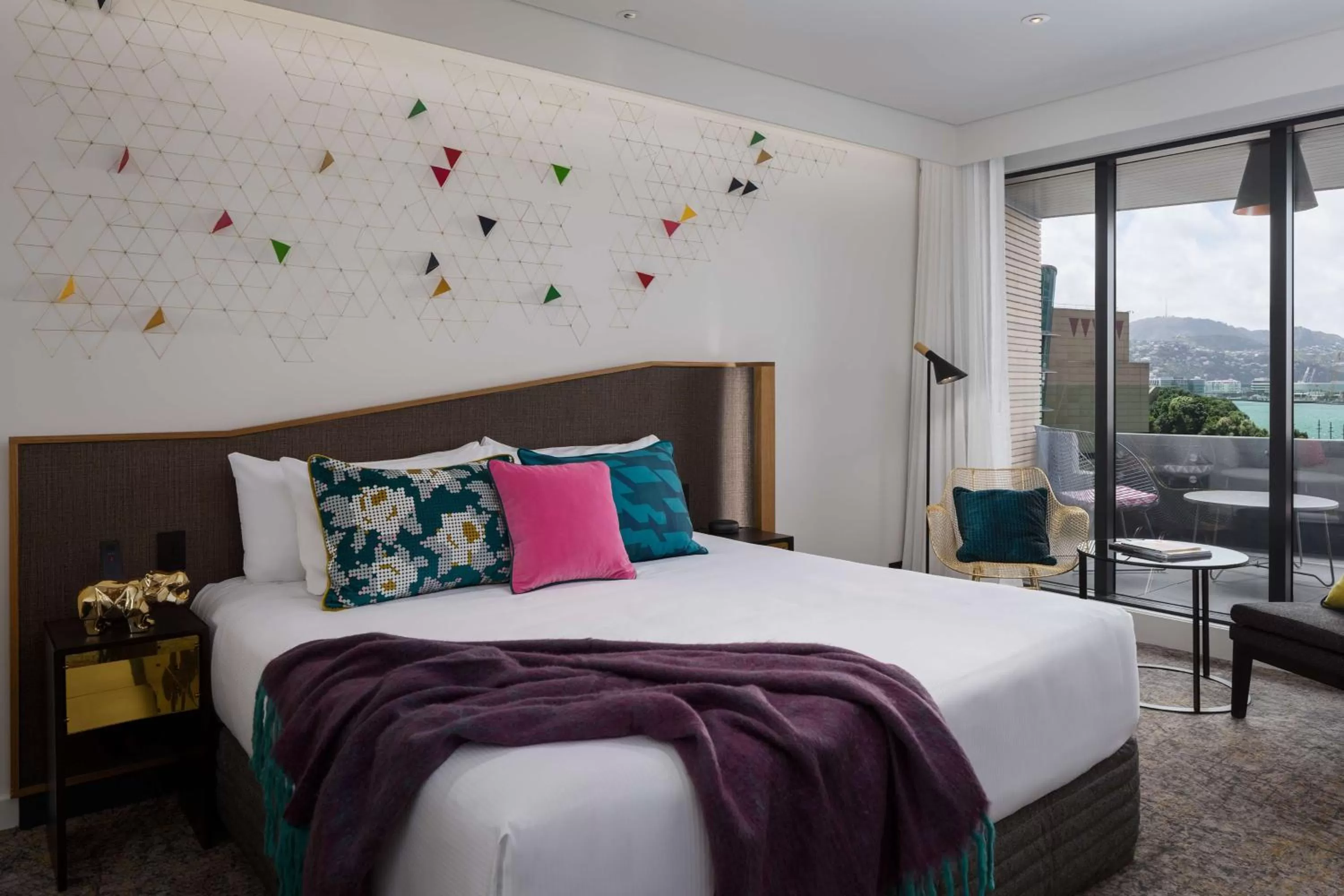 QT Harbourview Gallery King in QT Wellington