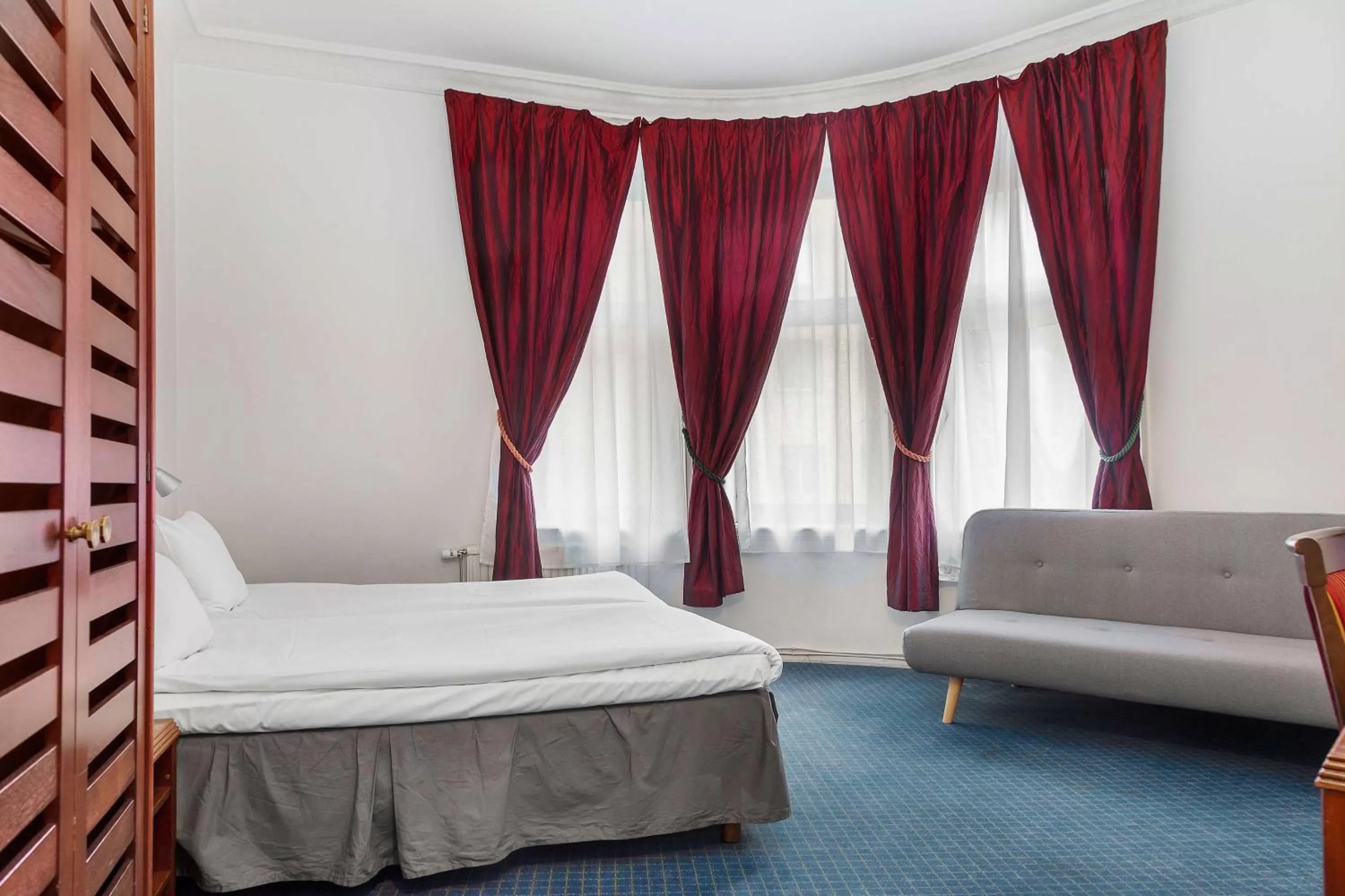 Family Double Room in Best Western Tidbloms Hotel
