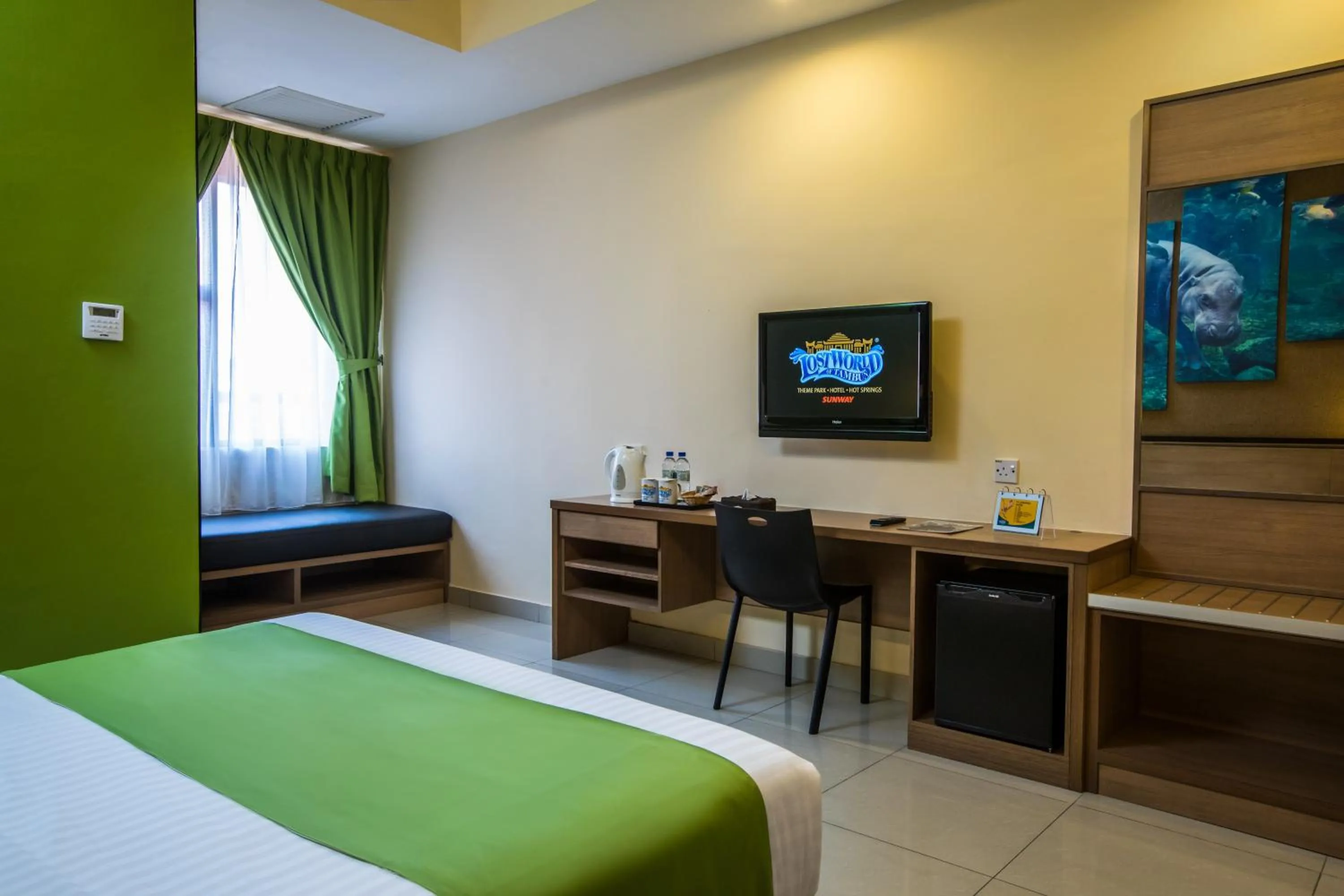  Exotic King Room in Sunway Lost World Hotel