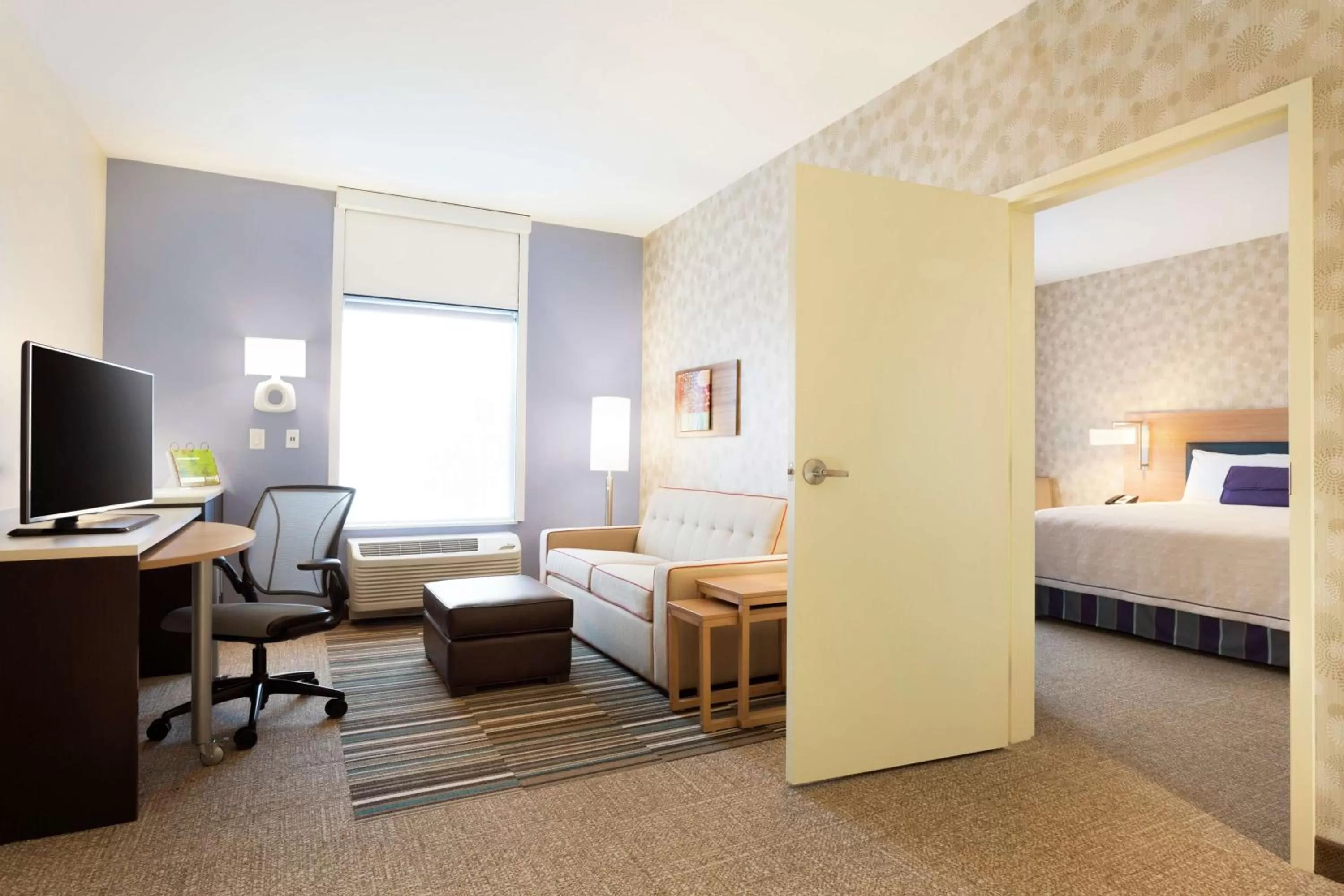 One-Bedroom King Suite - Non-Smoking in Home2 Suites by Hilton Midland