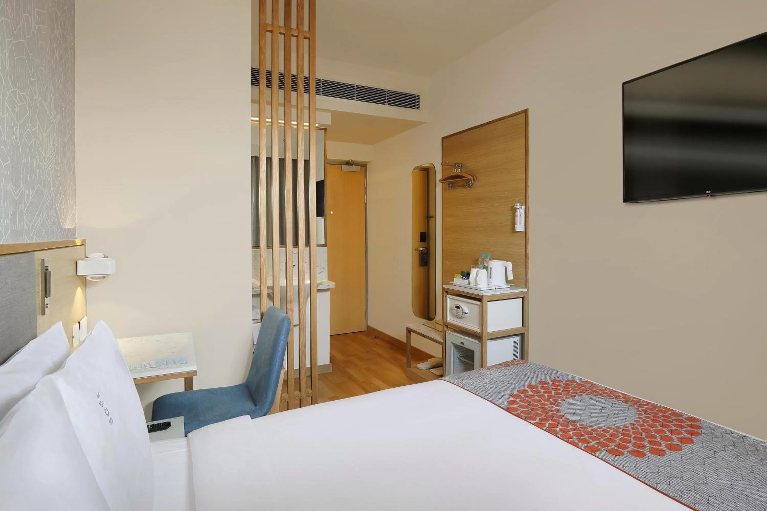 Standard Room in Holiday Inn Express Pune Pimpri by IHG