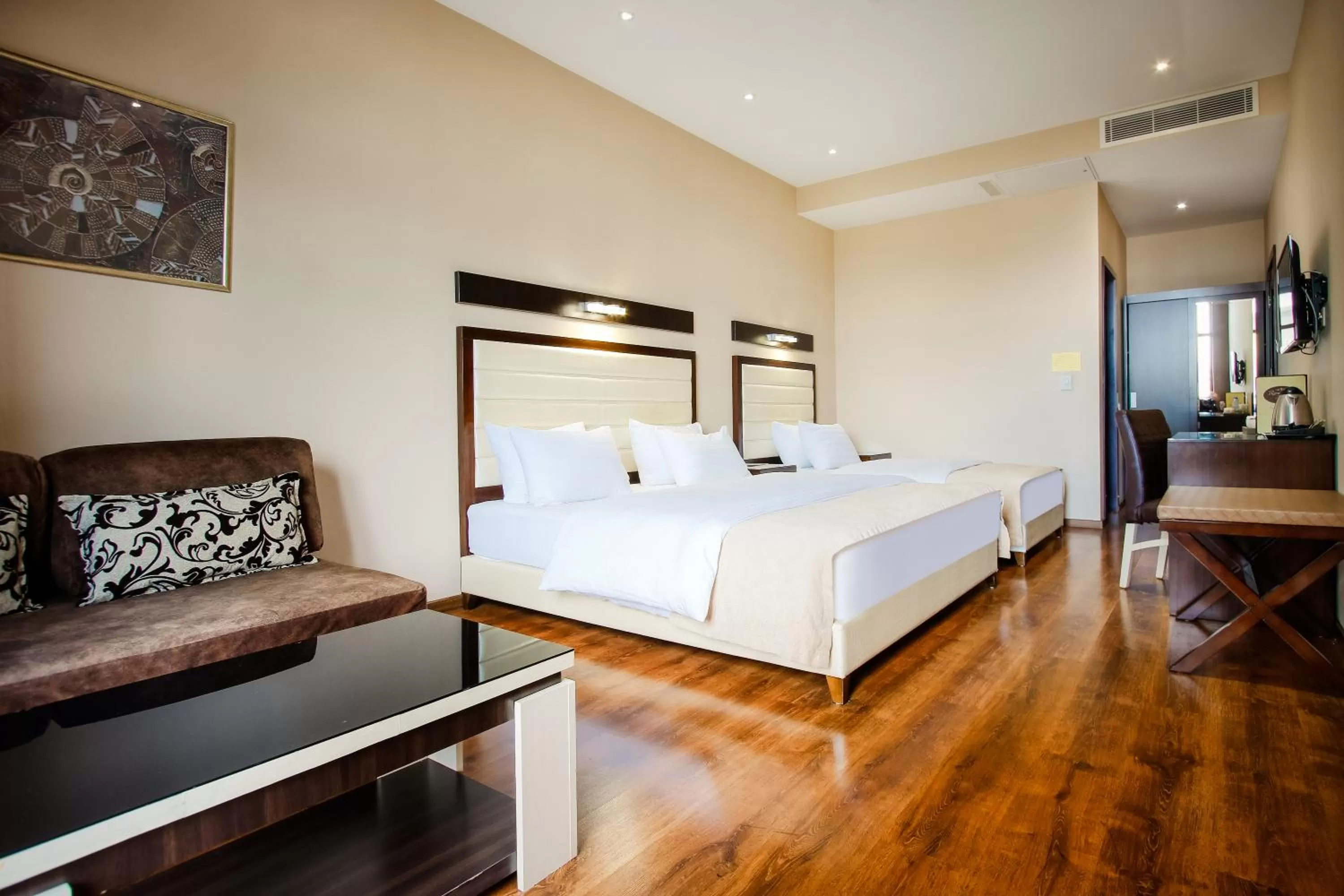 Standard Triple Room in Hotel Orion Tbilisi