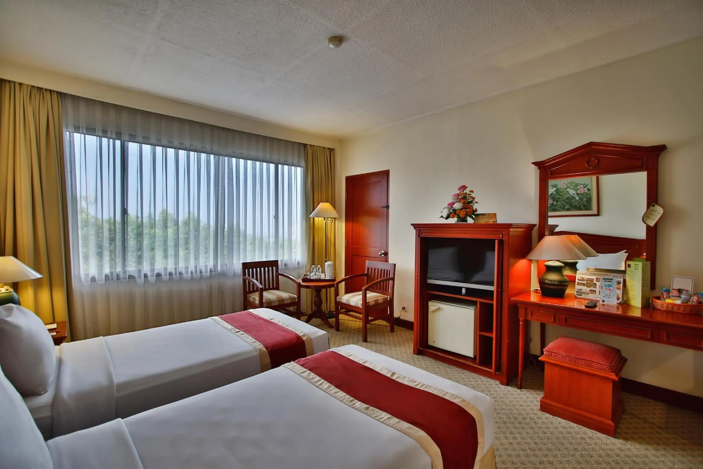 Deluxe Room Twin Bed in The Jayakarta Suites Bandung
