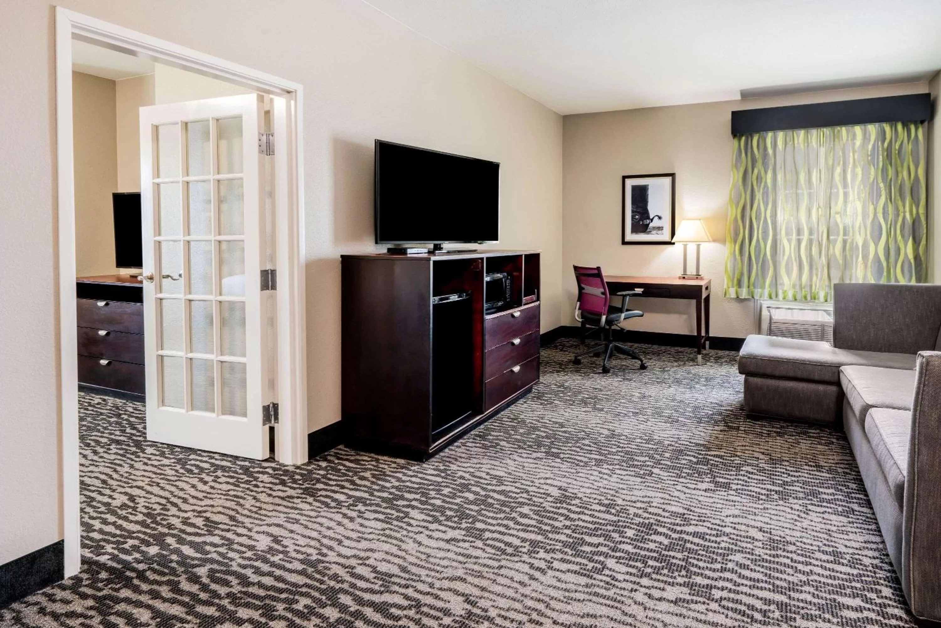 Deluxe King Suite in La Quinta by Wyndham DFW Airport West - Bedford