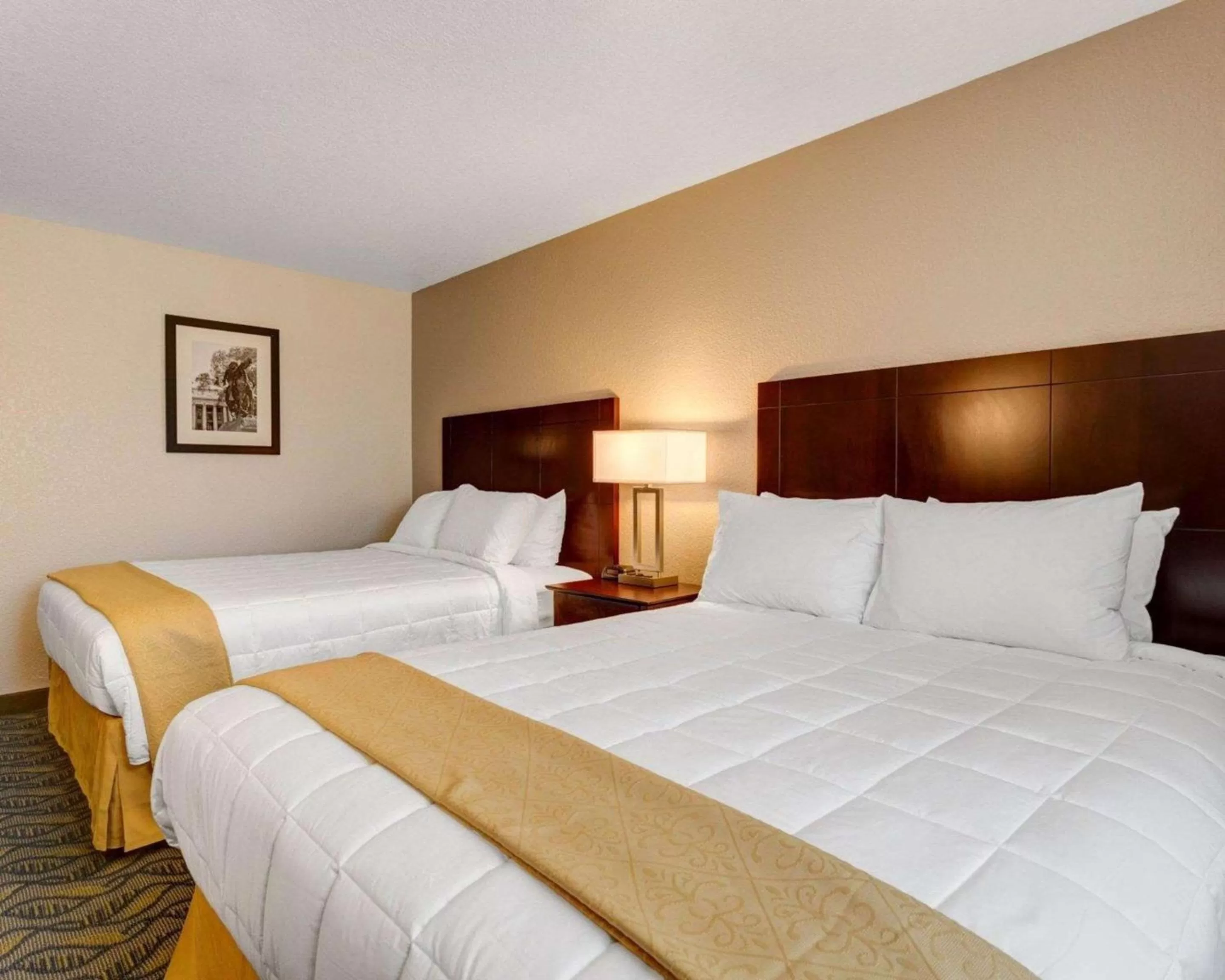 Queen Suite with Two Queen Beds - Non-Smoking in Quality Inn Prescott