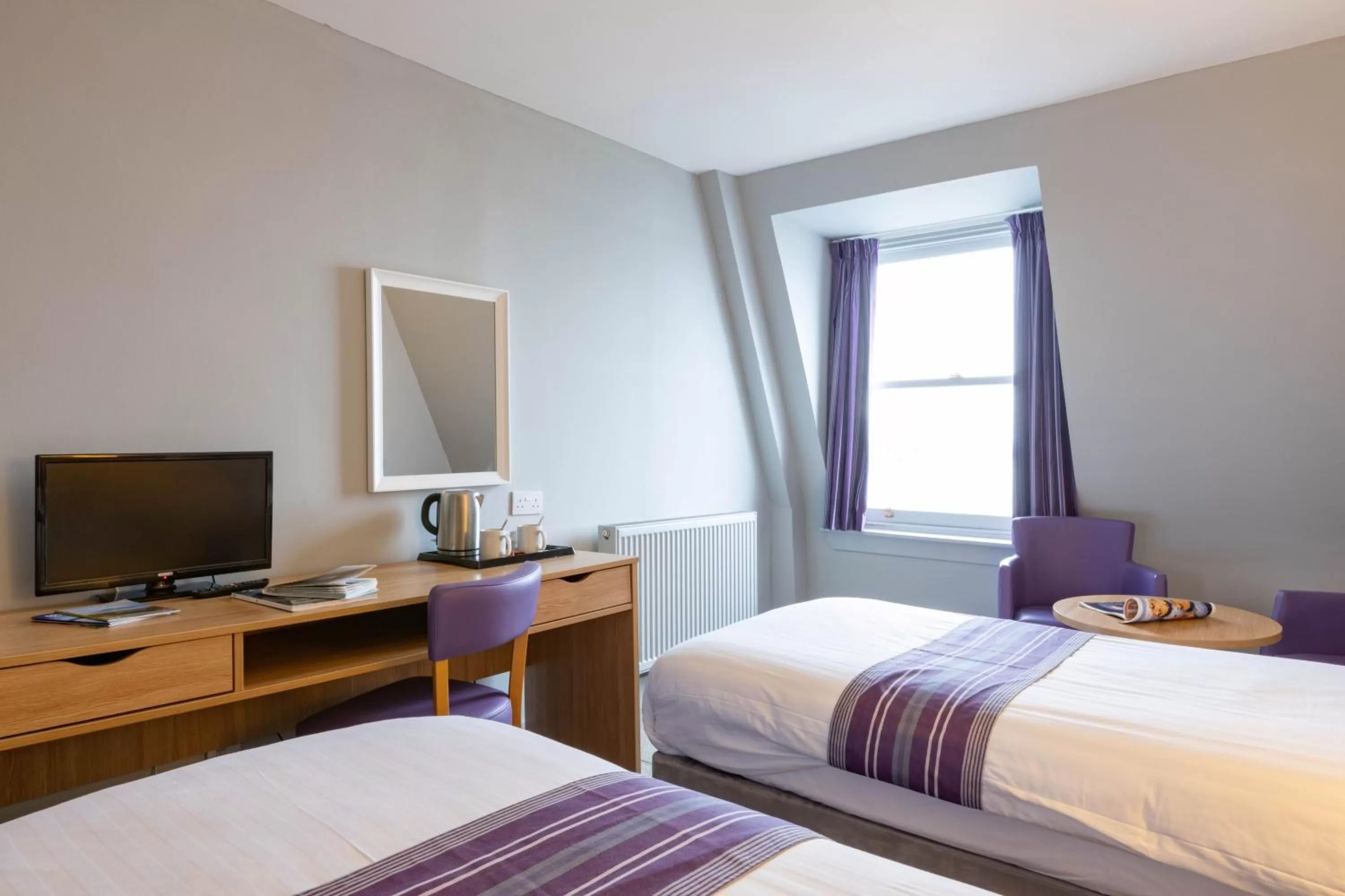 Standard Twin Room in The Marine Hotel