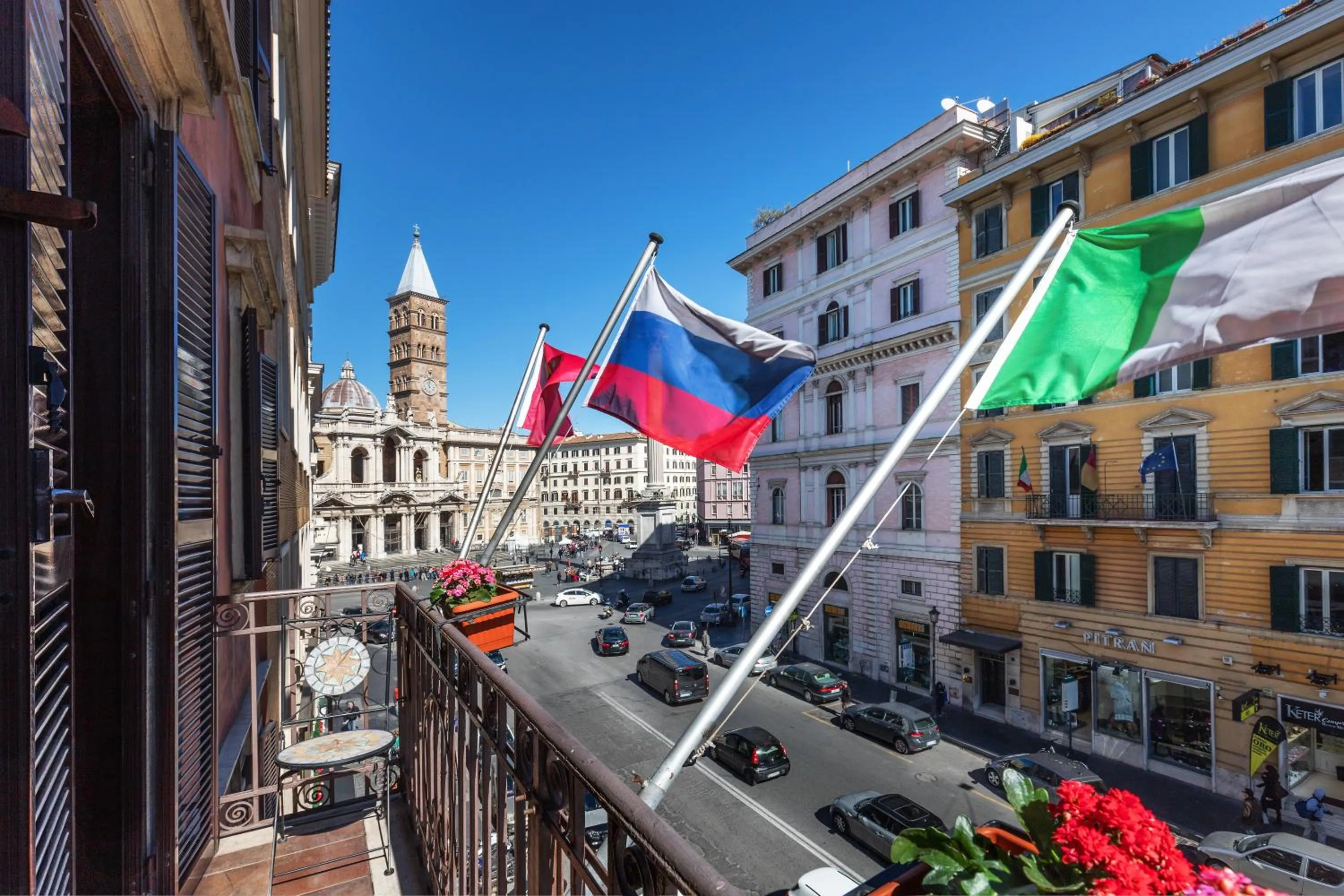 Triple Room with Balcony in Hotel Amalfi