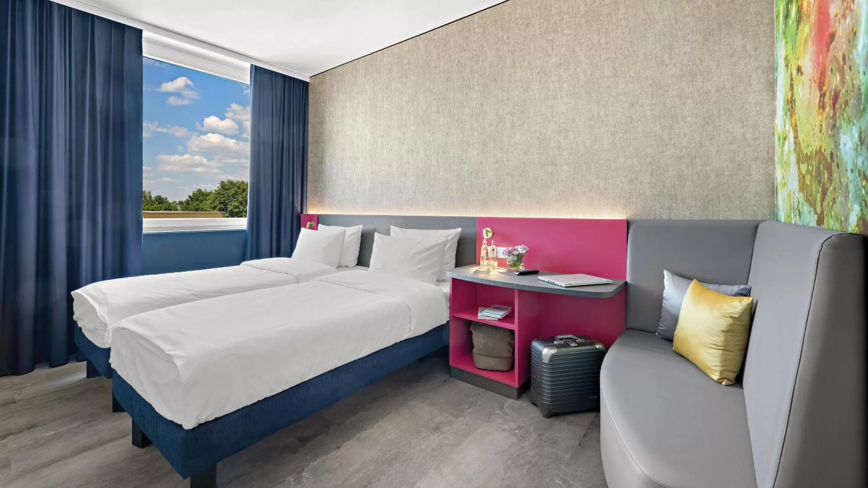 Standard Twin Room in Hey Lou Hotel Nördlingen