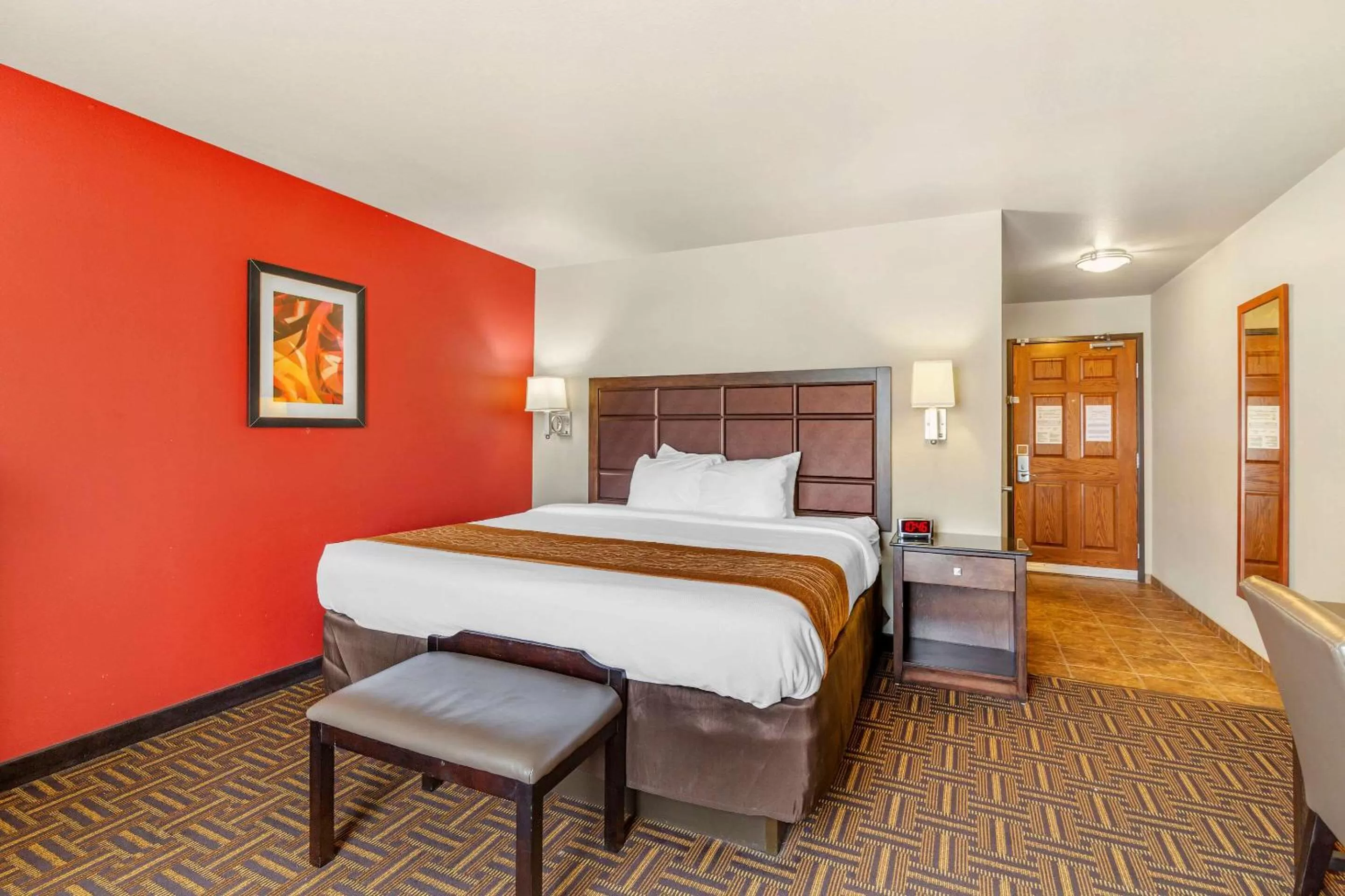 King Room - Disability Access/Non-Smoking in Sonesta Essential Minot