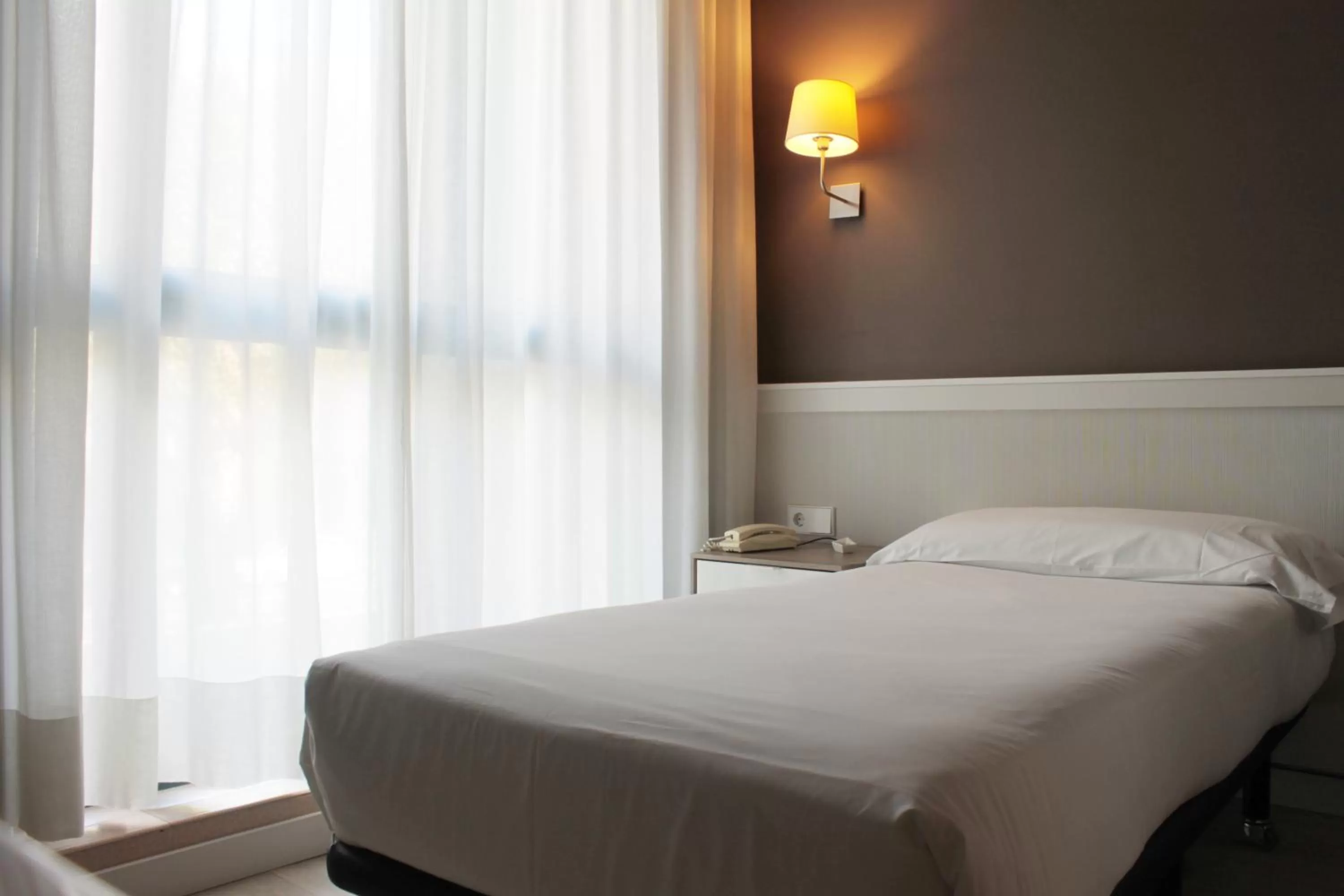Bed in Paral·lel