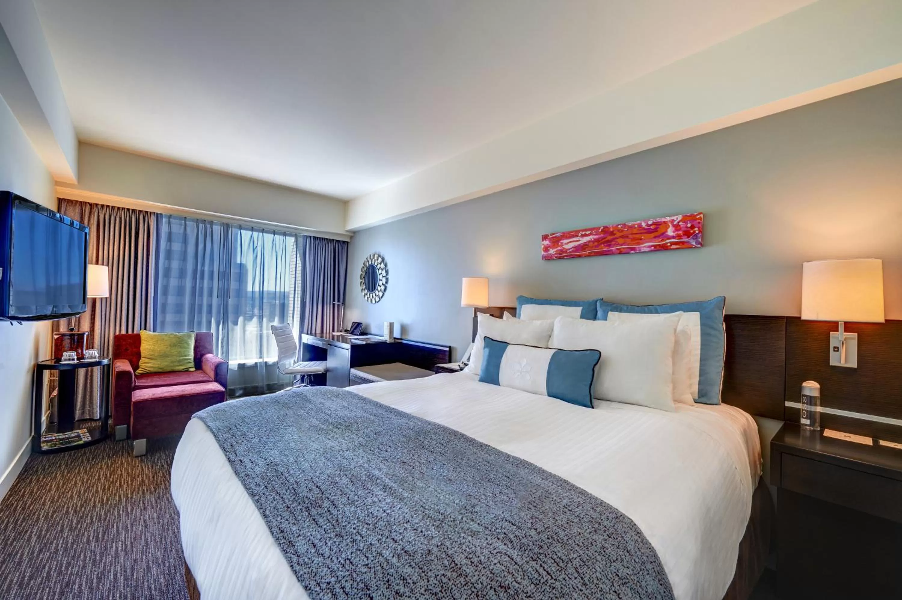 Petite Queen Room in Hotel Nikko San Francisco