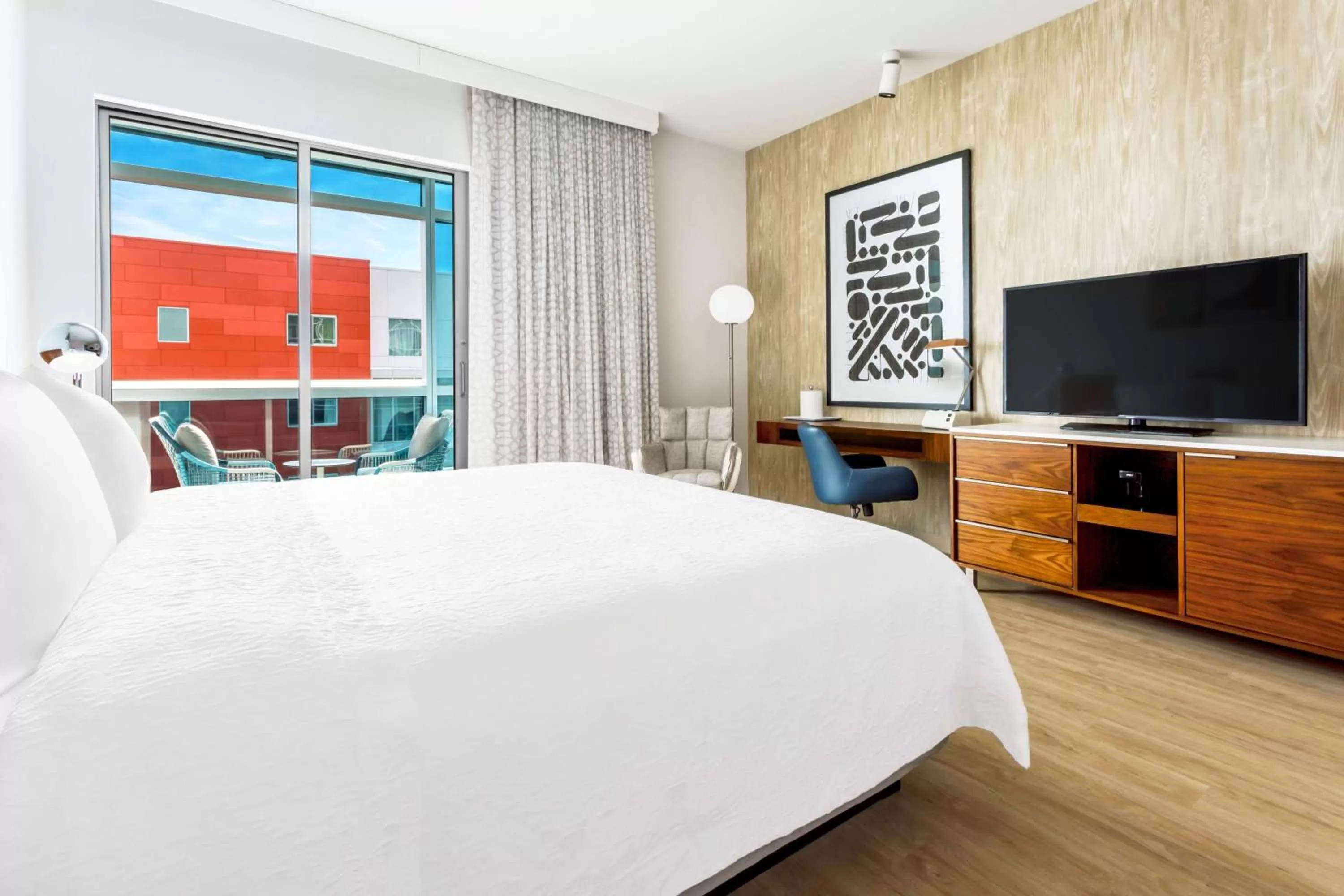 King Room with Balcony - Nonsmoking in Hampton Inn & Suites Santa Monica