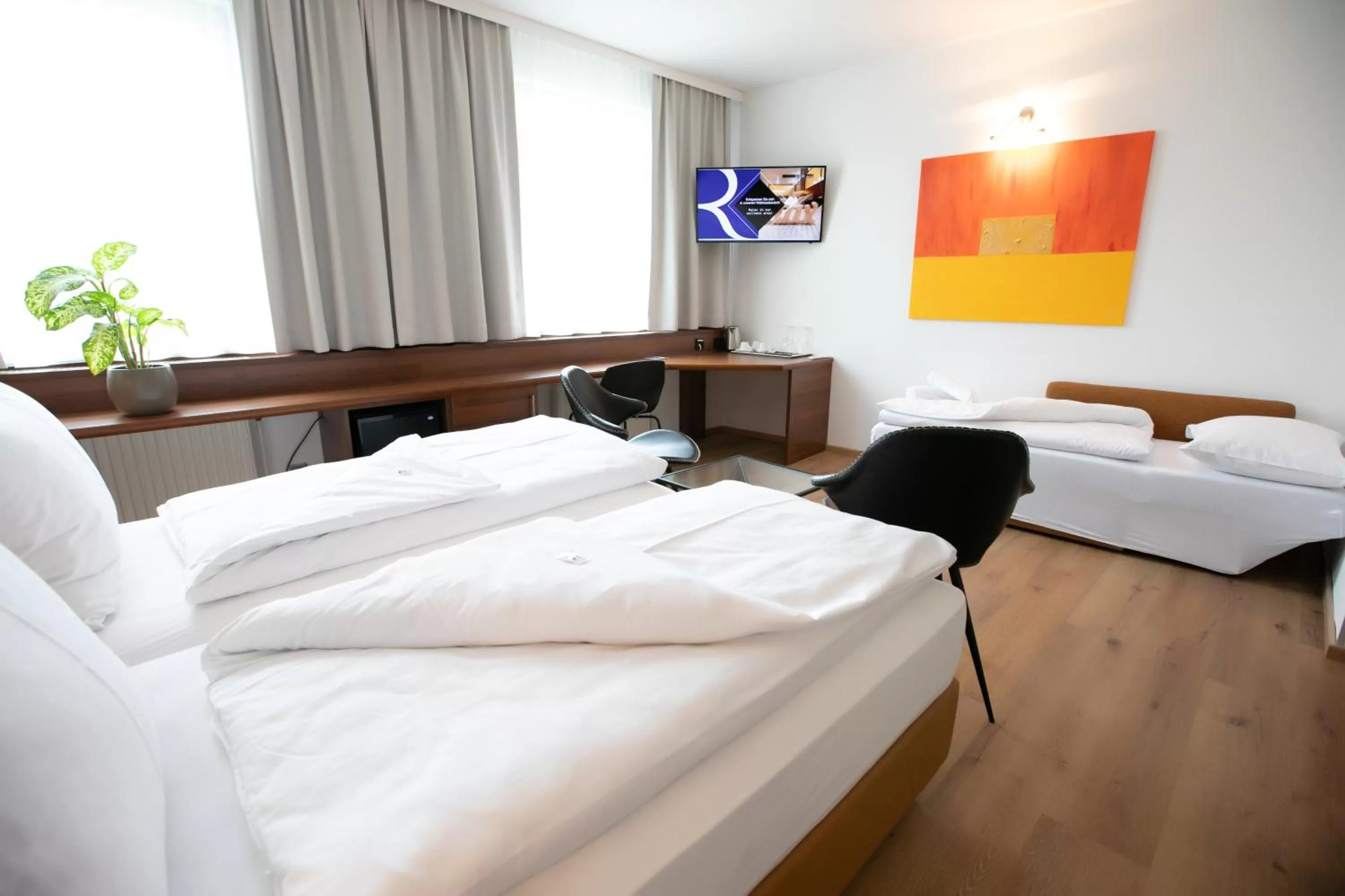 Superior Triple Room in Das Reinisch Hotel - near Vienna Airport