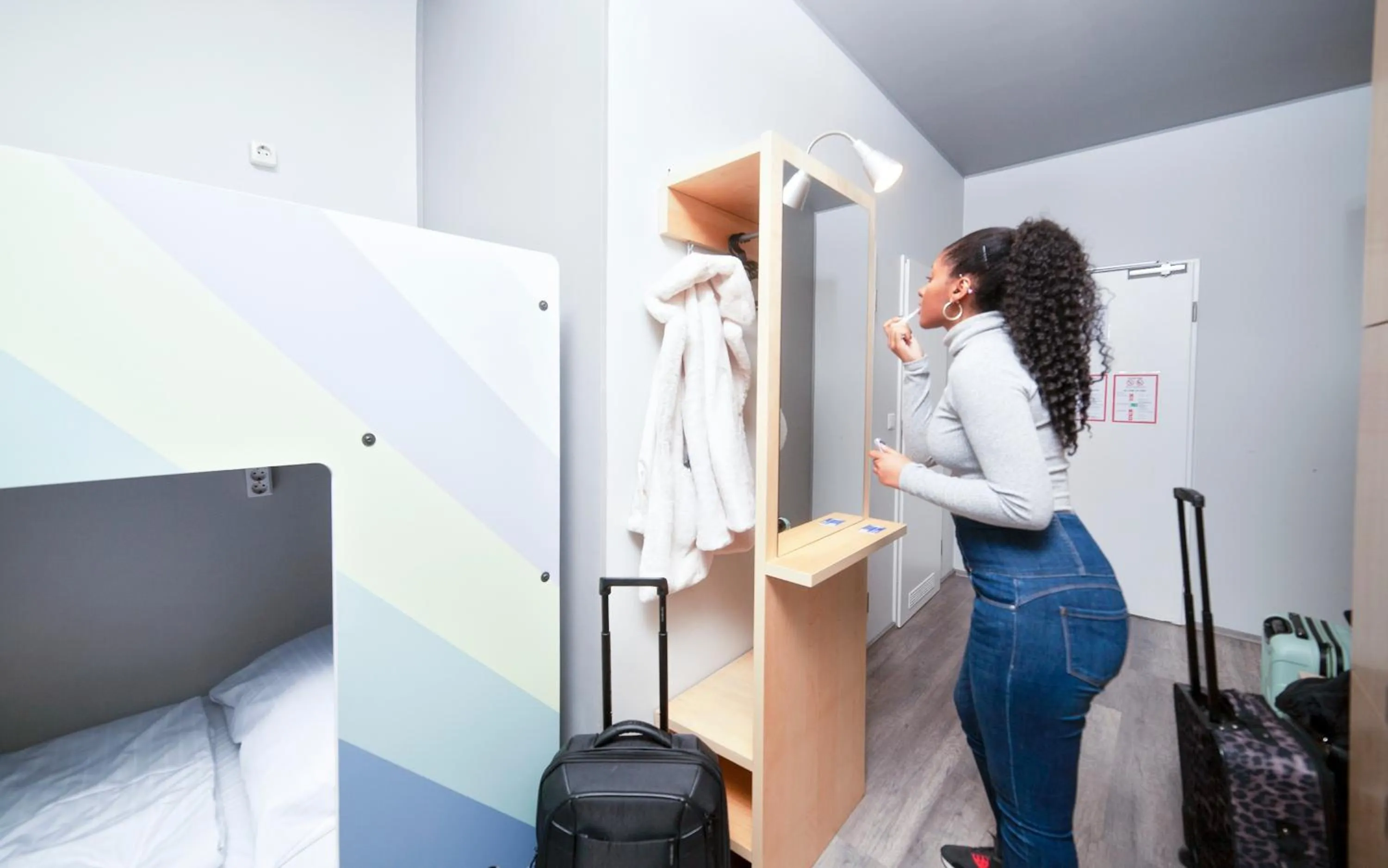 Single Bed in 6-Bed Dormitory Room in a&o Wien Stadthalle