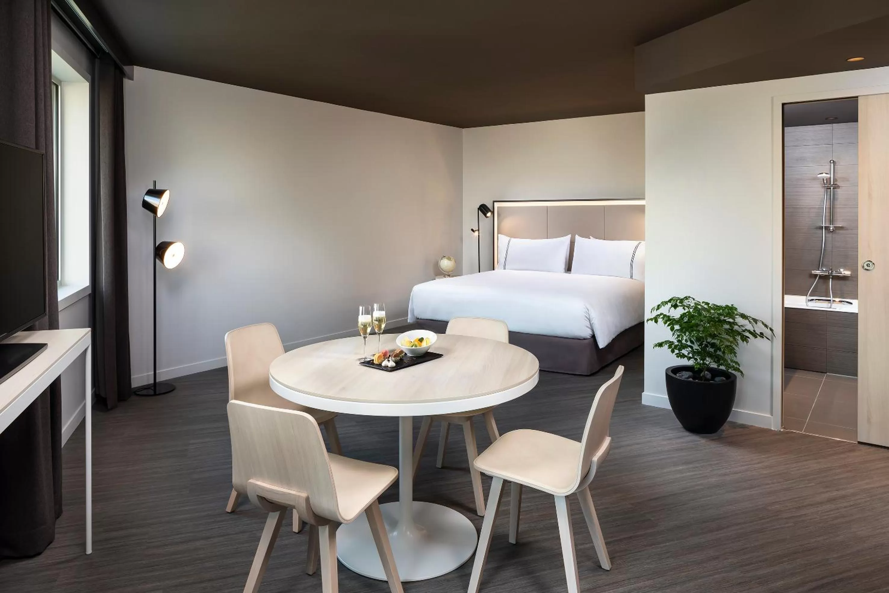 The Townhouse in INNSiDE by Meliá Paris Charles de Gaulle Airport
