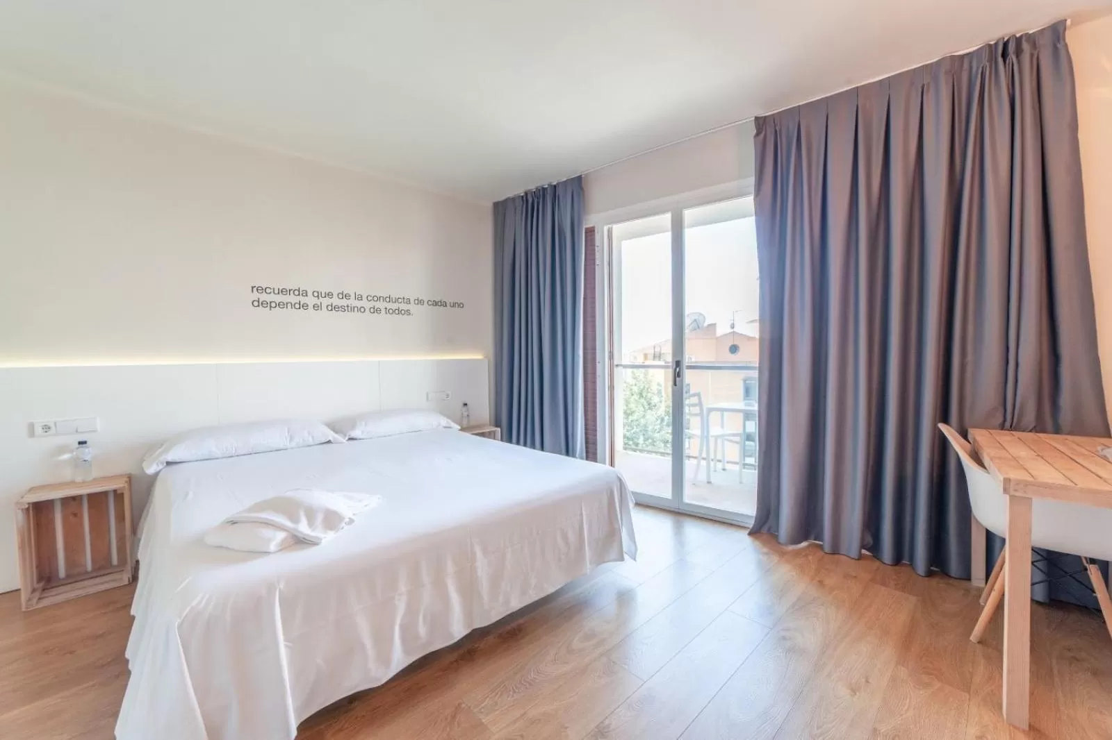 Superior Twin Room in Dynamic Hotels Caldetes Barcelona