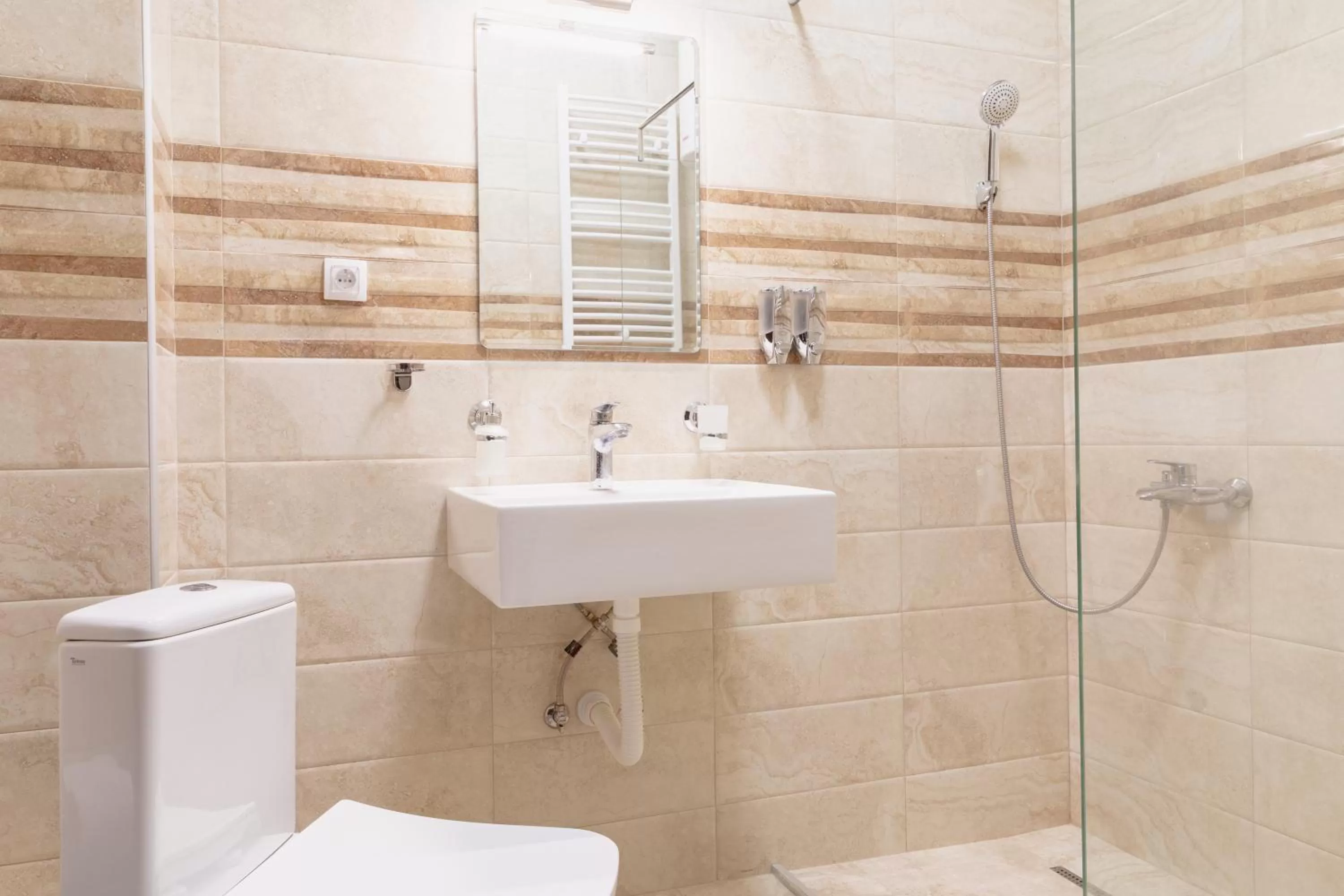 Family Double Room in AirMi hotel