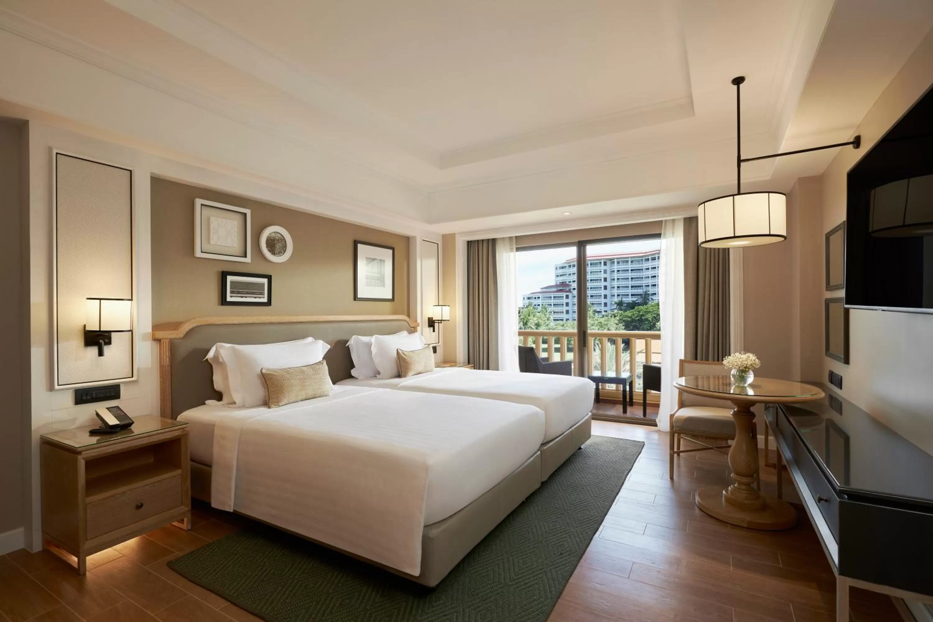 Deluxe Twin Room in Dusit Thani Hua Hin